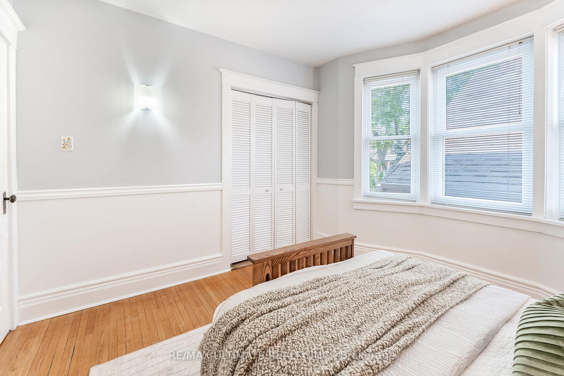 Photo 38 of 17 Beach View Crescent, Toronto, East End-Danforth — HOMEH