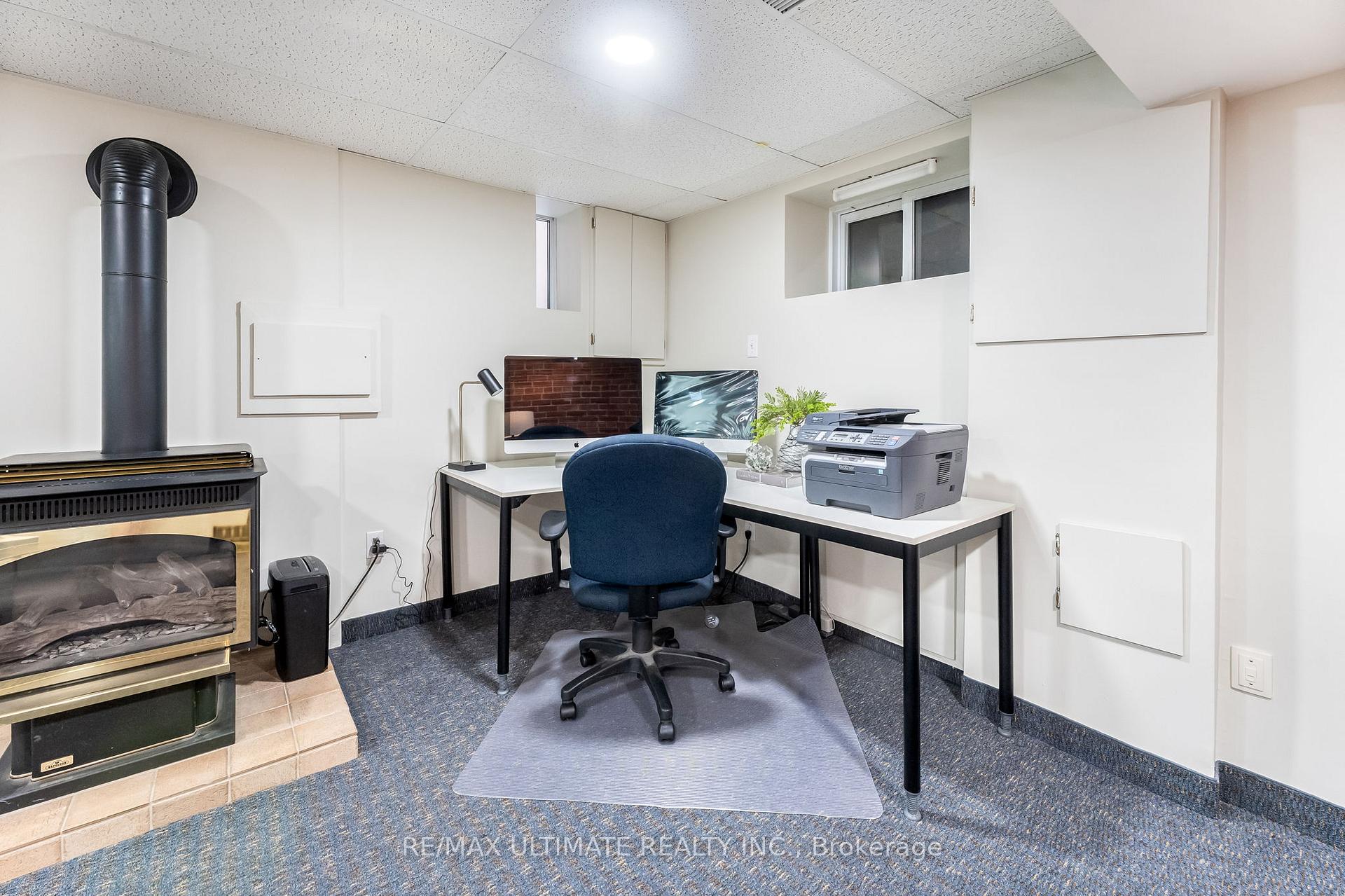 Photo 33 of 17 Beach View Crescent, Toronto, East End-Danforth — HOMEH