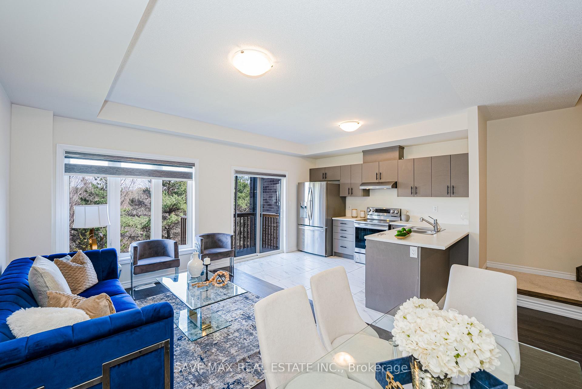 Photo 12 of 38 Senay Circle W, Clarington, Courtice — HOMEH