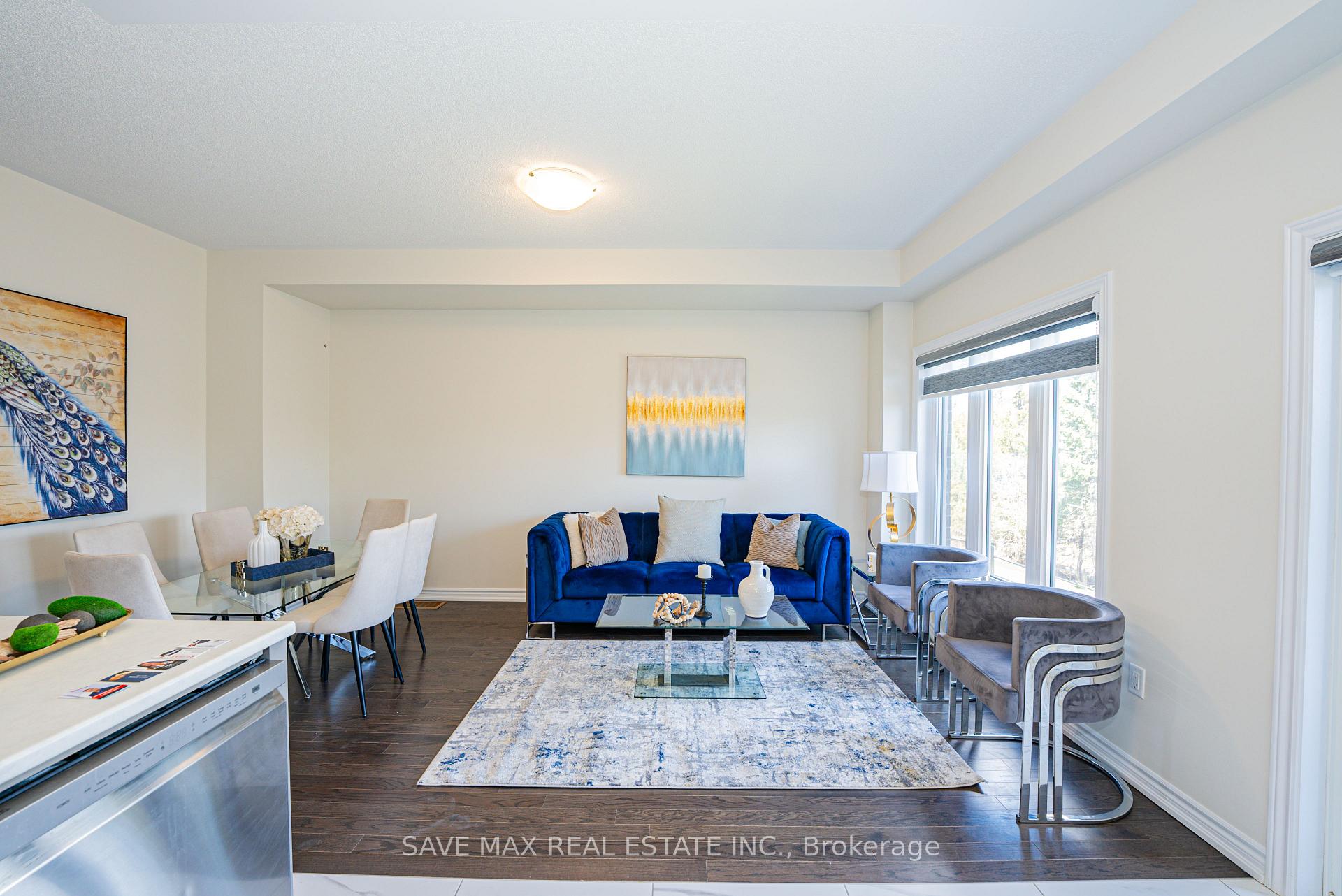Photo 20 of 38 Senay Circle W, Clarington, Courtice — HOMEH