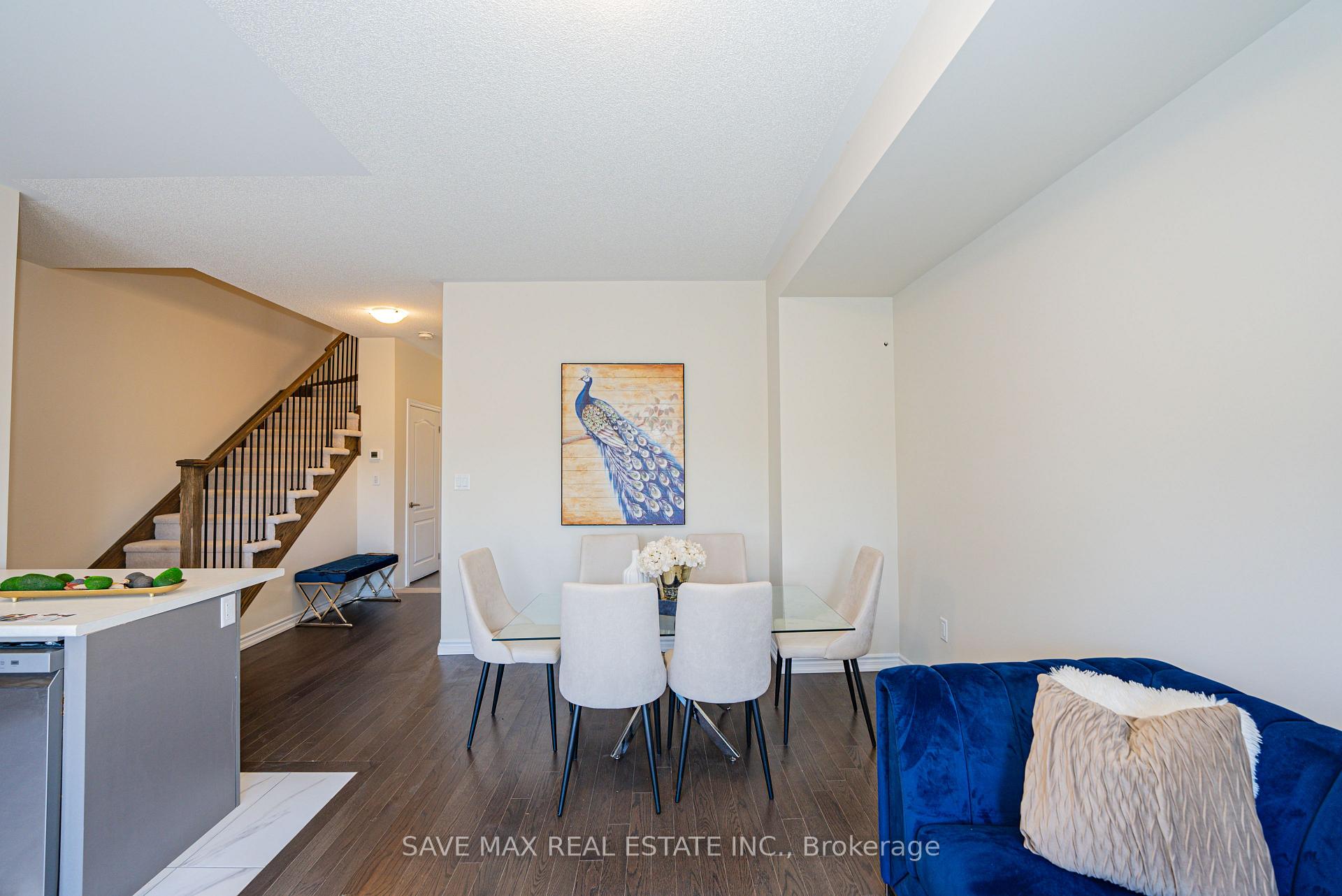 Photo 13 of 38 Senay Circle W, Clarington, Courtice — HOMEH