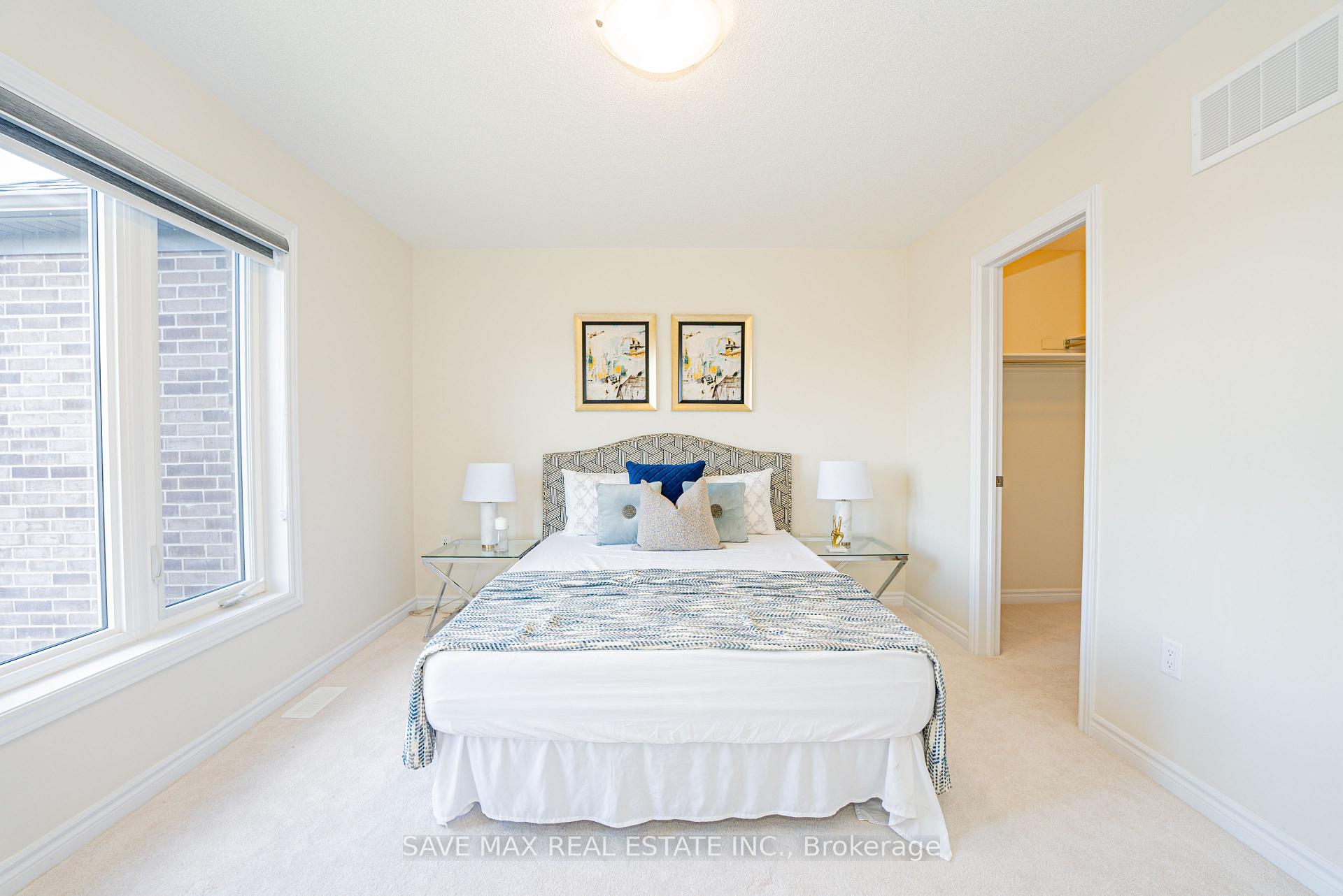 Photo 31 of 38 Senay Circle W, Clarington, Courtice — HOMEH