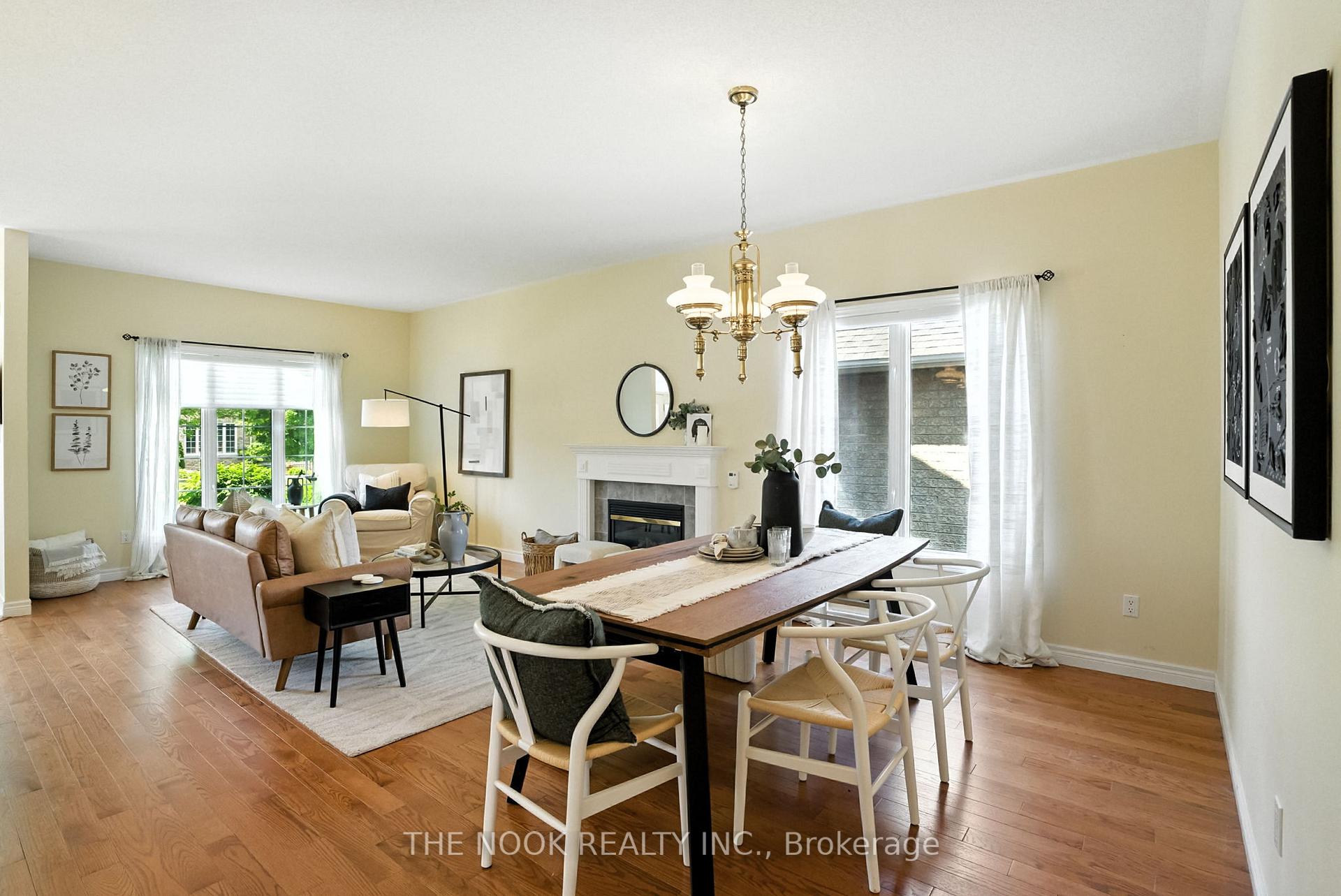 Photo 18 of 33 Commons Boulevard, Scugog, Port Perry — HOMEH