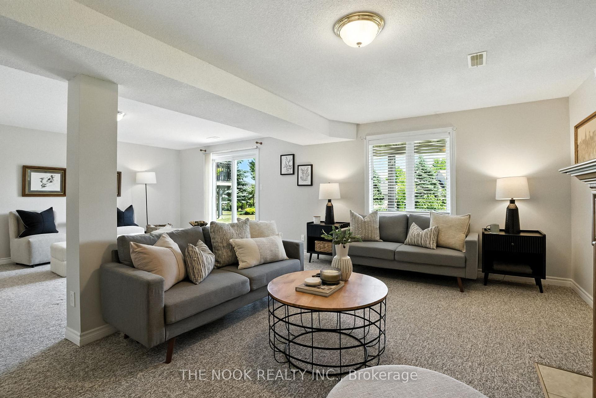 Photo 27 of 33 Commons Boulevard, Scugog, Port Perry — HOMEH