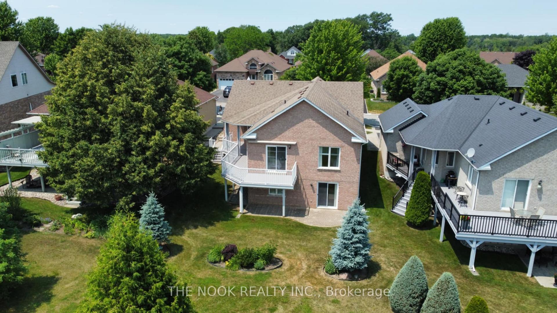 Photo 37 of 33 Commons Boulevard, Scugog, Port Perry — HOMEH