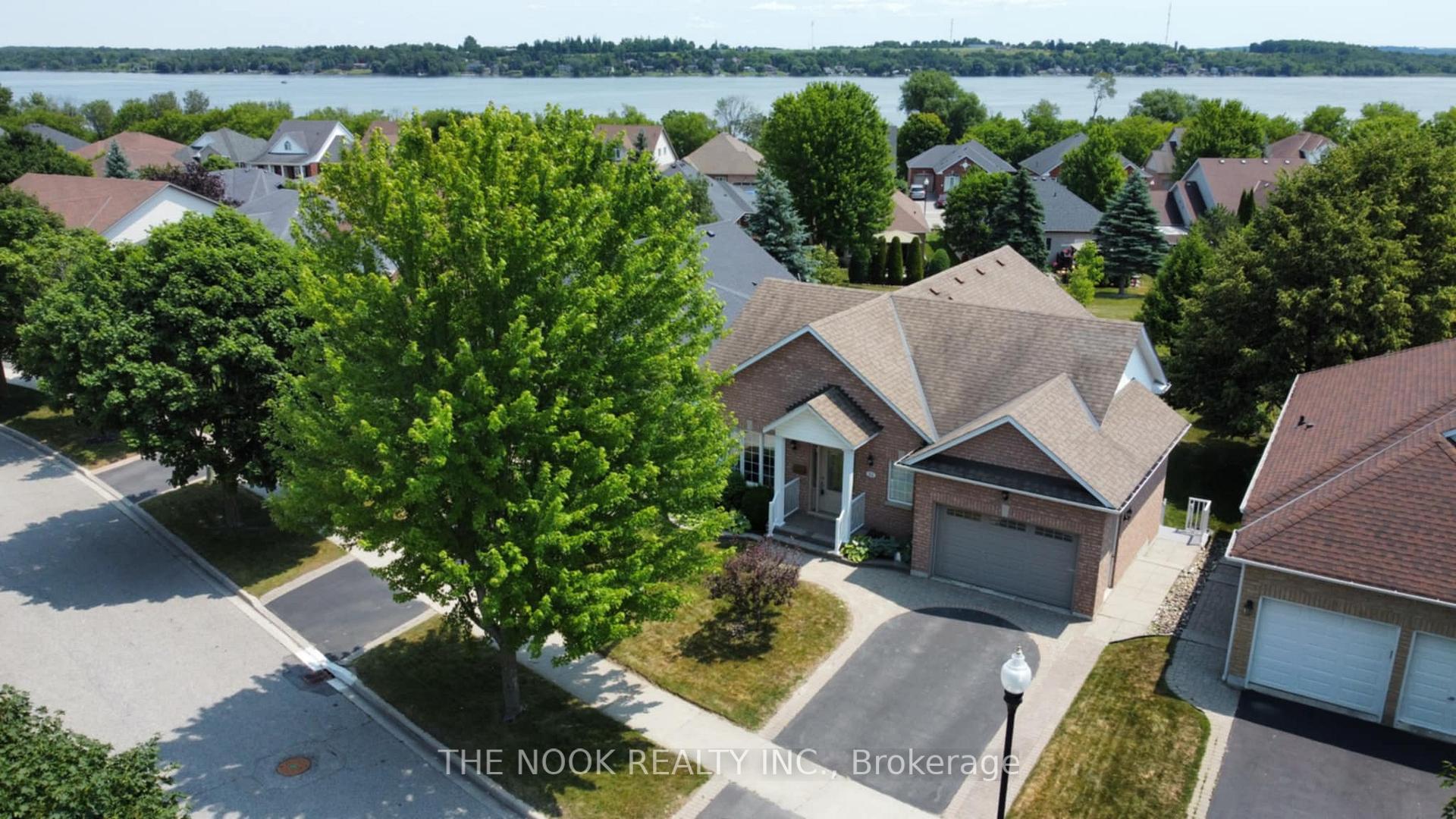 Photo 38 of 33 Commons Boulevard, Scugog, Port Perry — HOMEH