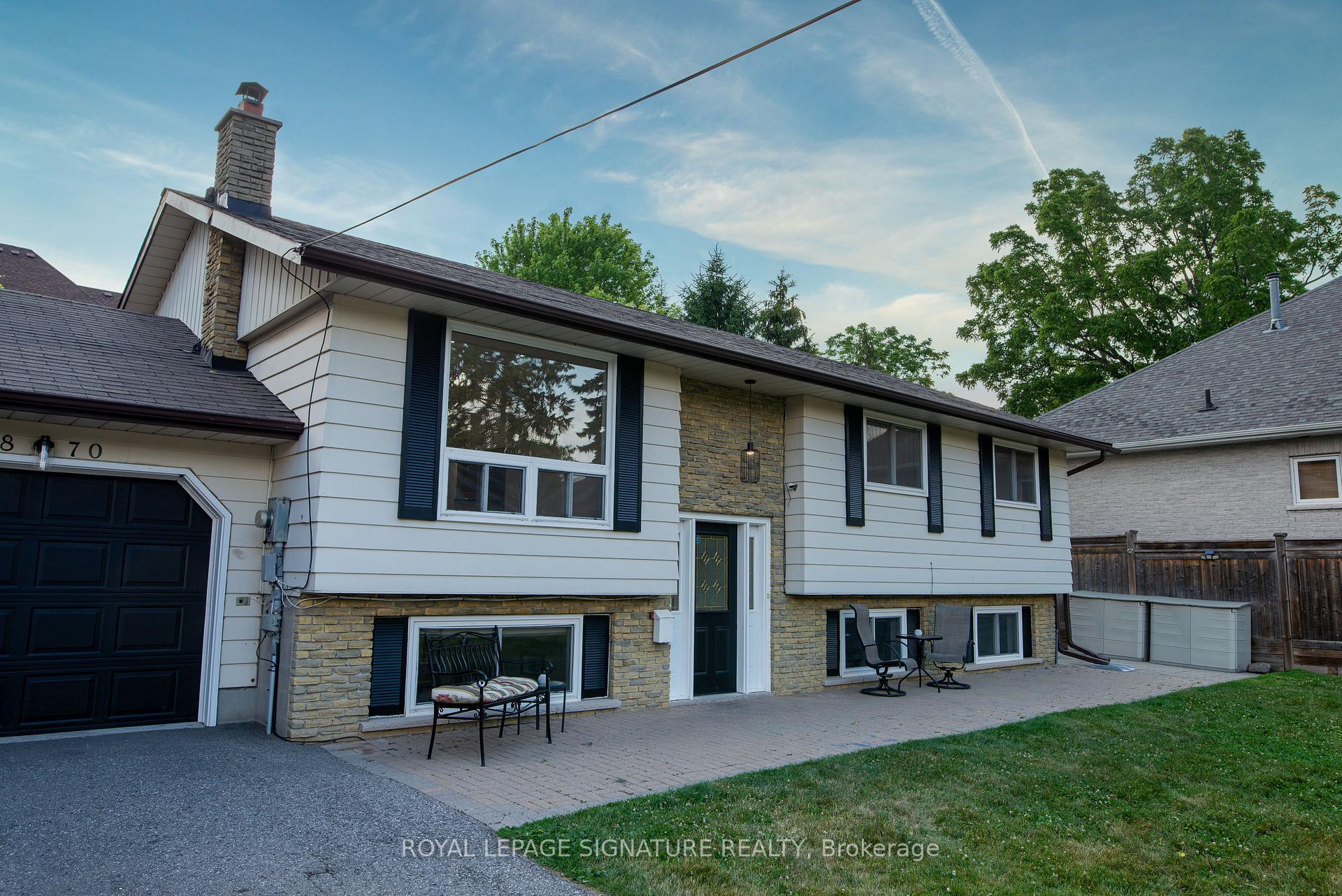 Photo 8 of 1870 Spruce Hill Road, Pickering, Dunbarton — HOMEH