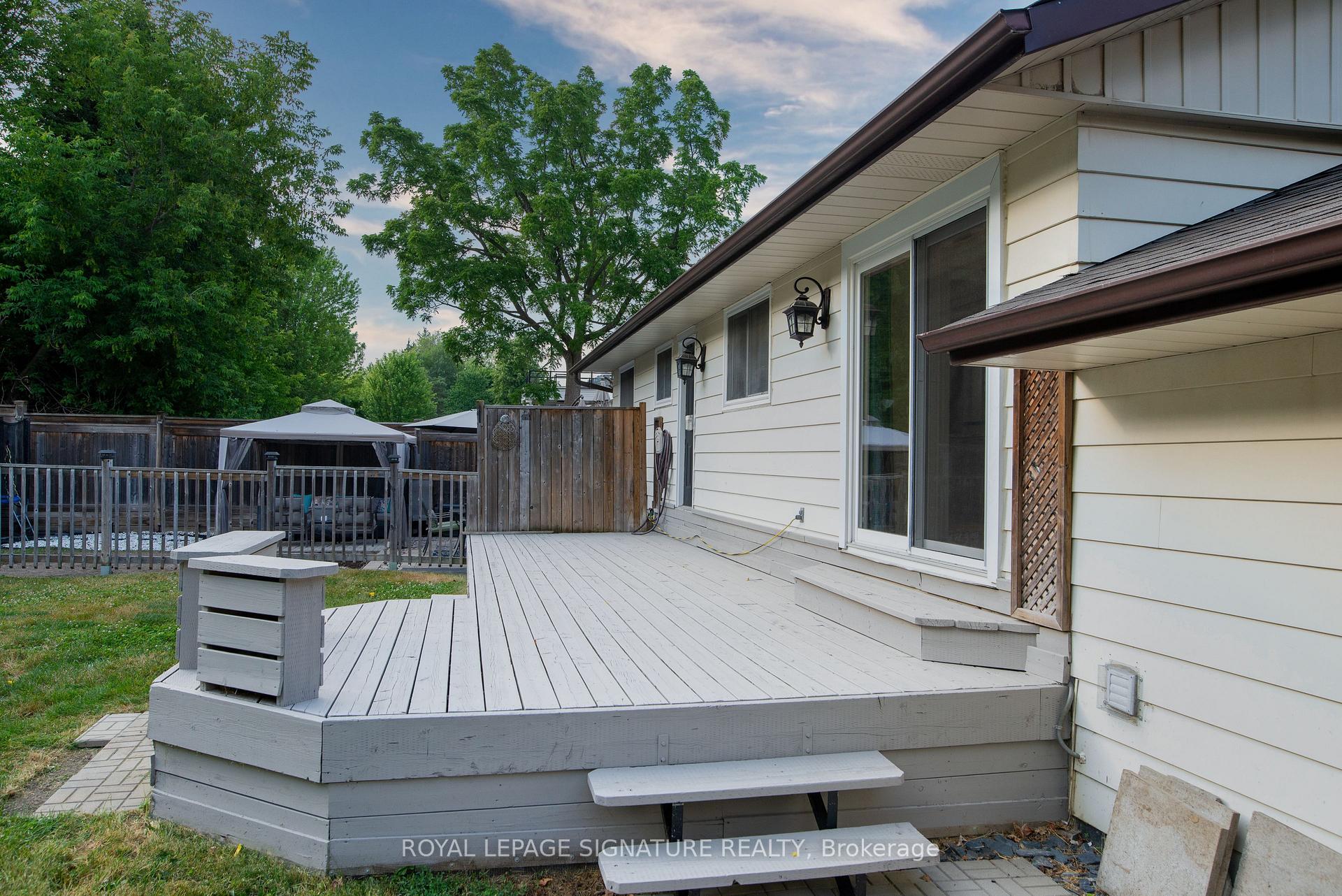 Photo 44 of 1870 Spruce Hill Road, Pickering, Dunbarton — HOMEH