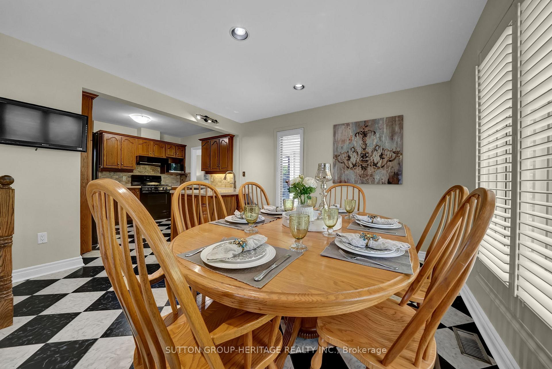 Photo 12 of 391 Rossmount Avenue, Oshawa, Northglen — HOMEH