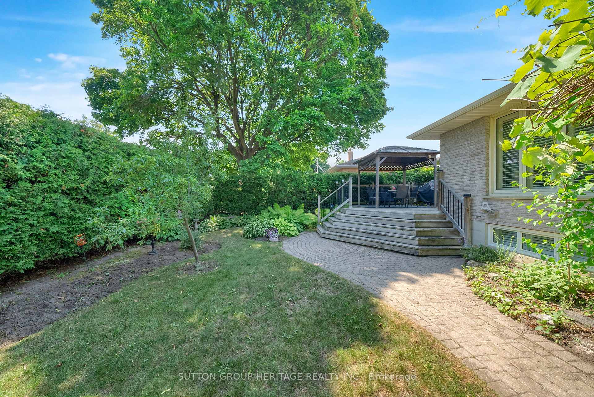 Photo 38 of 391 Rossmount Avenue, Oshawa, Northglen — HOMEH