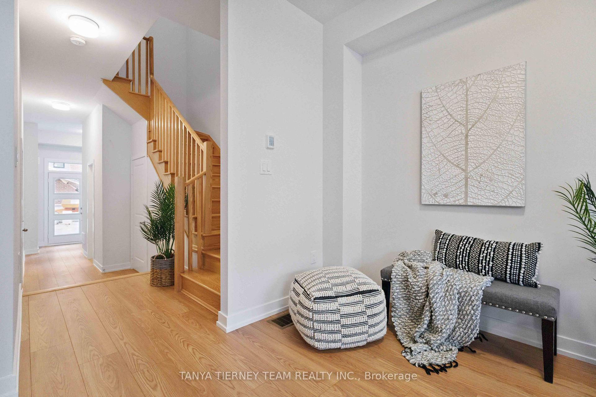 Photo 4 of 6 Observatory Way, Whitby, Blue Grass Meadows — HOMEH