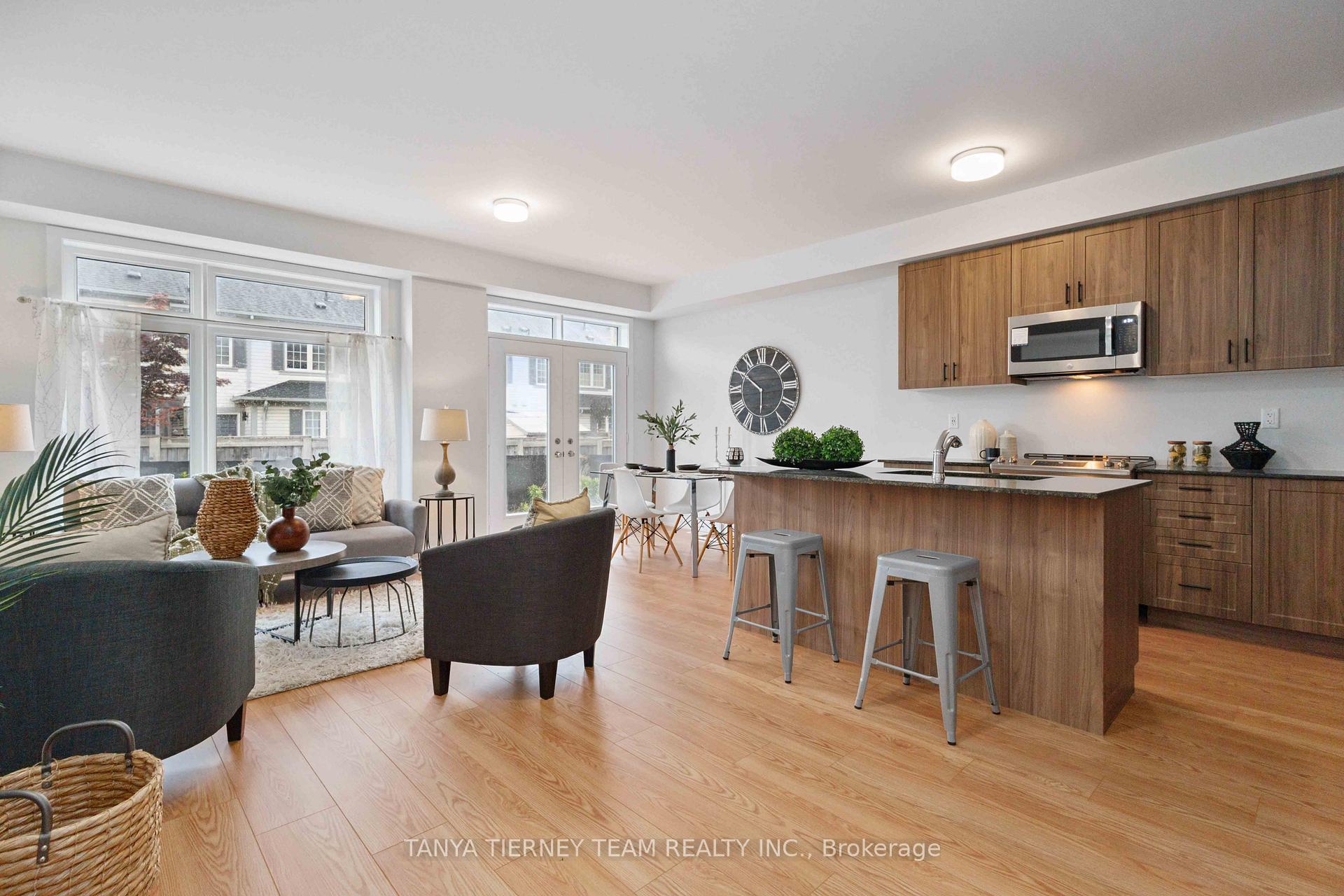 Photo 7 of 6 Observatory Way, Whitby, Blue Grass Meadows — HOMEH