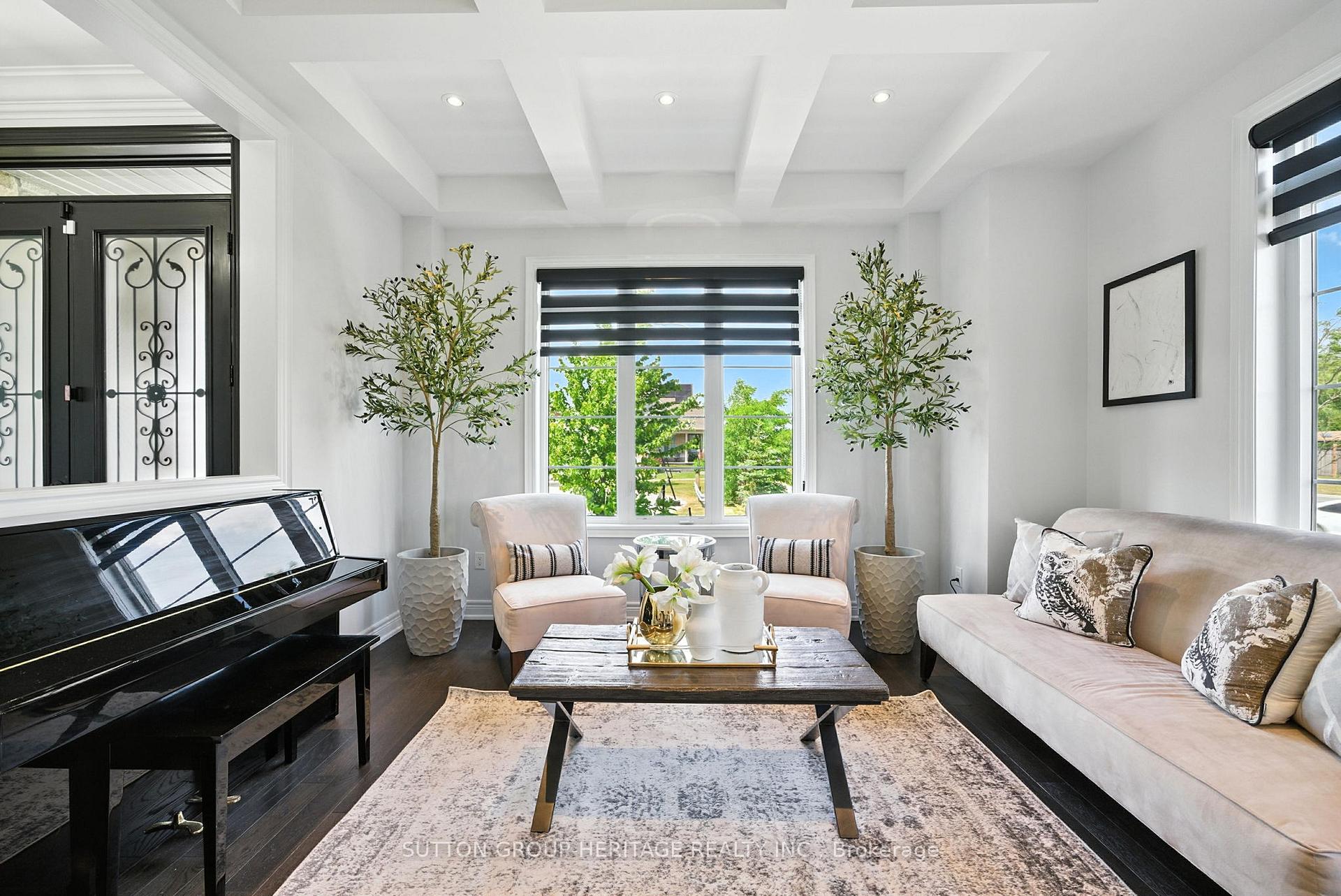 Photo 6 of 21 Greenlands Court, Whitby, Williamsburg — HOMEH