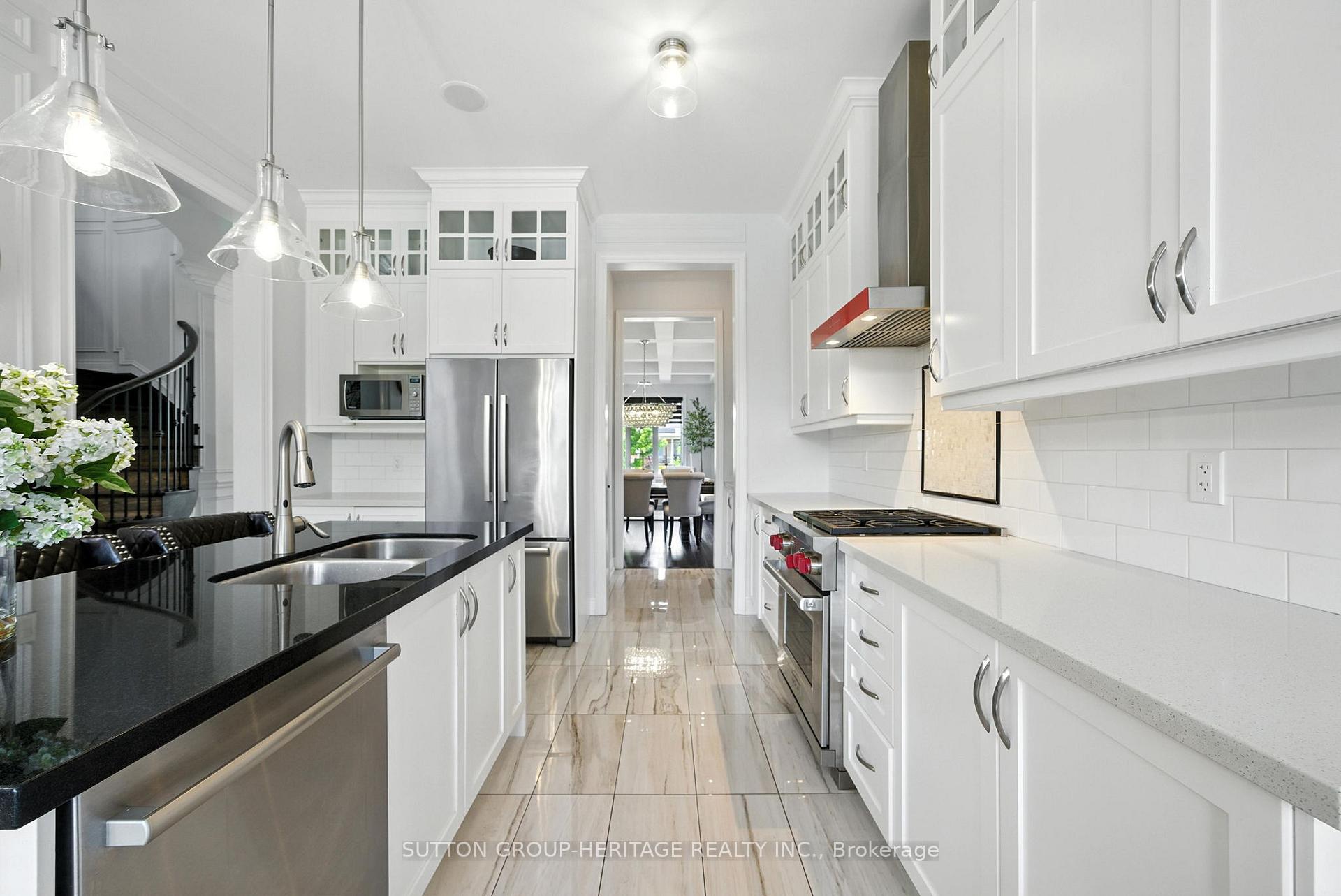 Photo 12 of 21 Greenlands Court, Whitby, Williamsburg — HOMEH