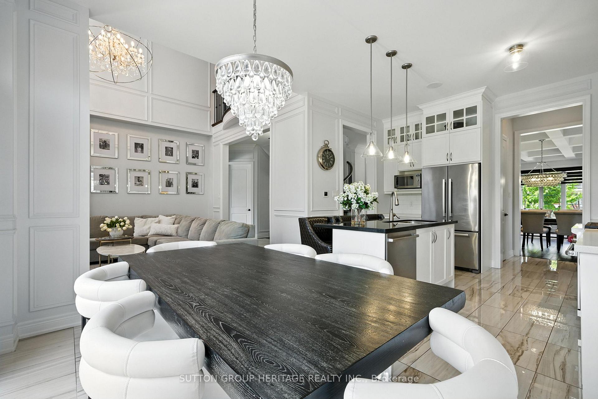 Photo 9 of 21 Greenlands Court, Whitby, Williamsburg — HOMEH