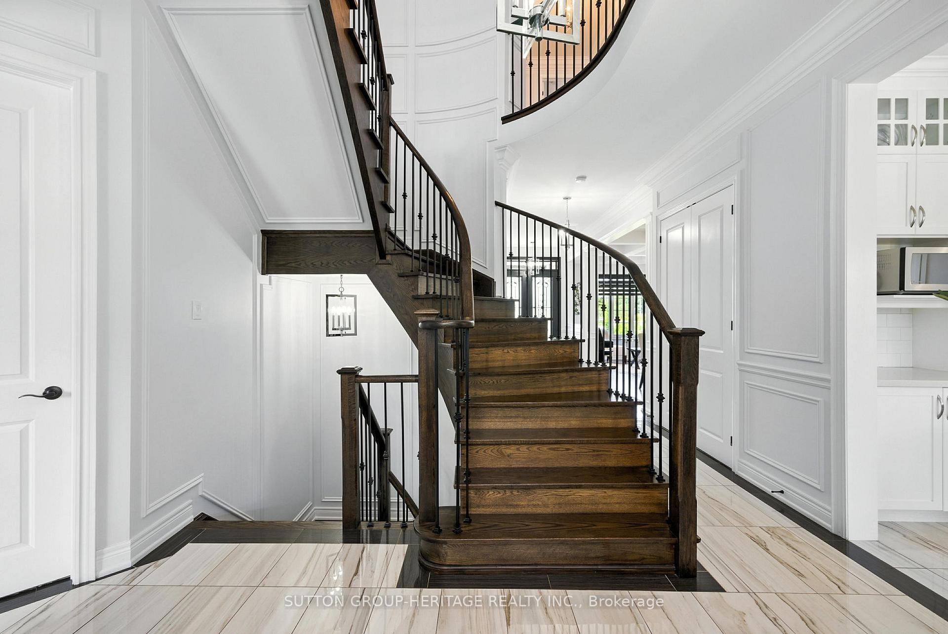 Photo 23 of 21 Greenlands Court, Whitby, Williamsburg — HOMEH