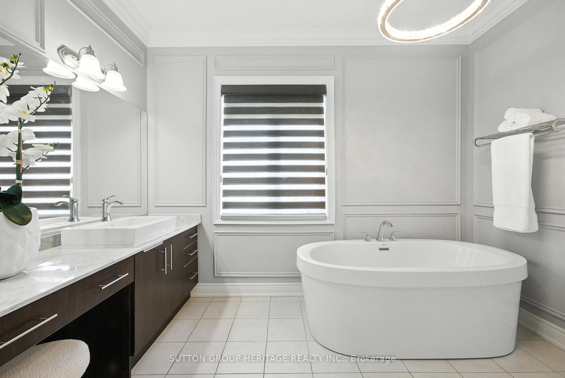 Photo 22 of 21 Greenlands Court, Whitby, Williamsburg — HOMEH