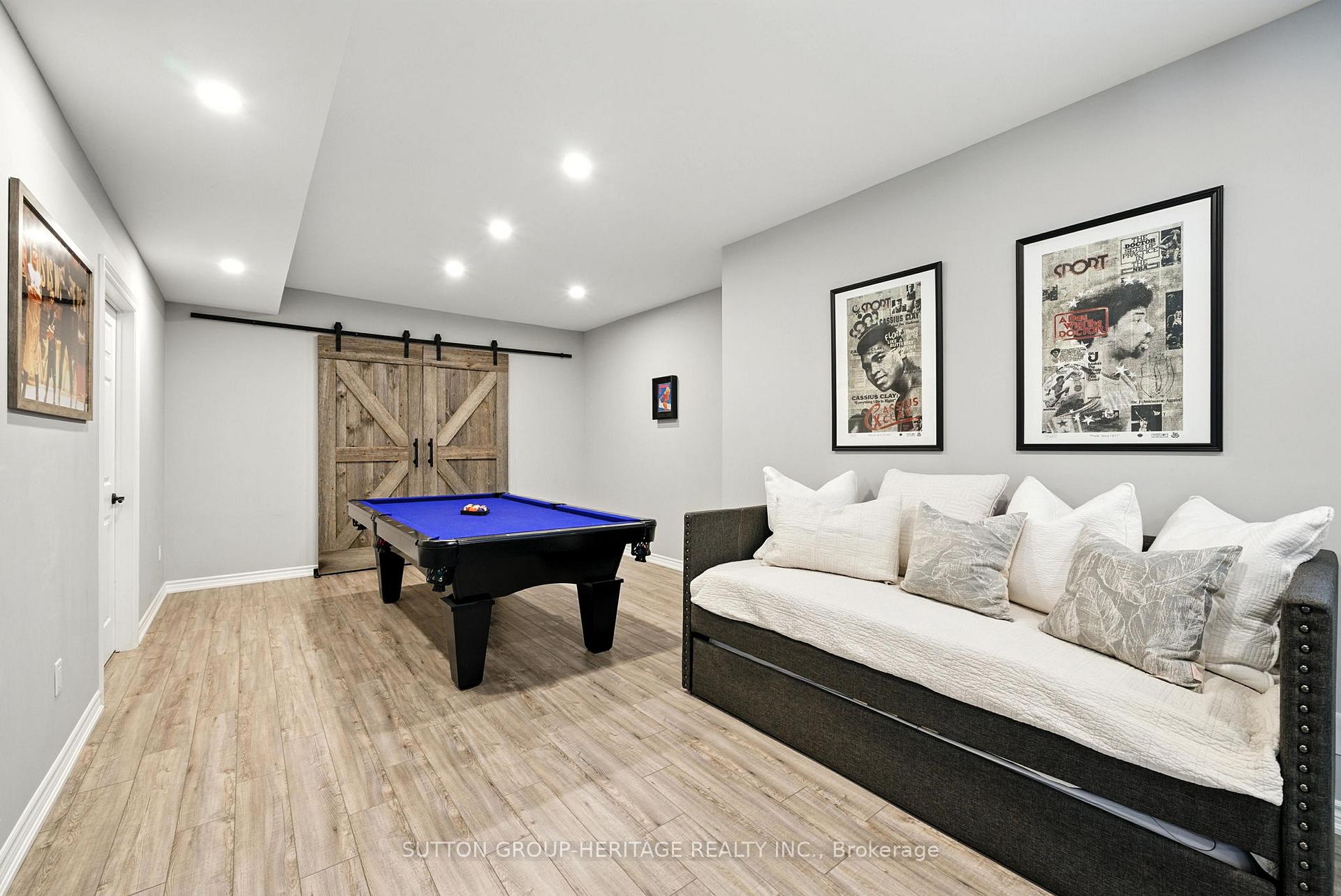 Photo 26 of 21 Greenlands Court, Whitby, Williamsburg — HOMEH