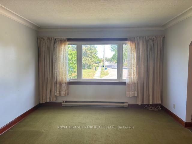 Photo 8 of 213 Banting Avenue, Oshawa, Central — HOMEH