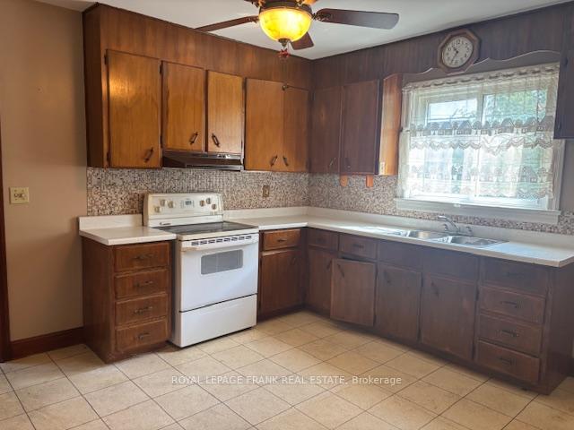 Photo 14 of 213 Banting Avenue, Oshawa, Central — HOMEH