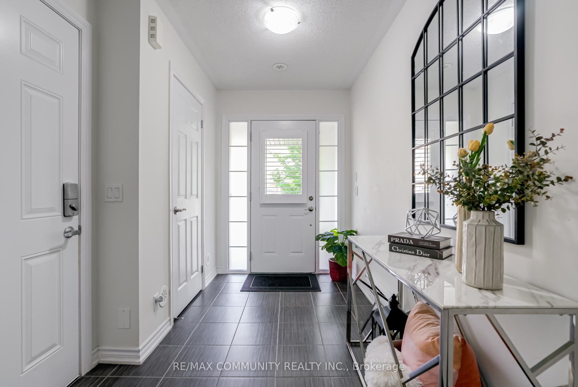 Photo 2 of 52 Nearco Crescent, Oshawa, Windfields — HOMEH