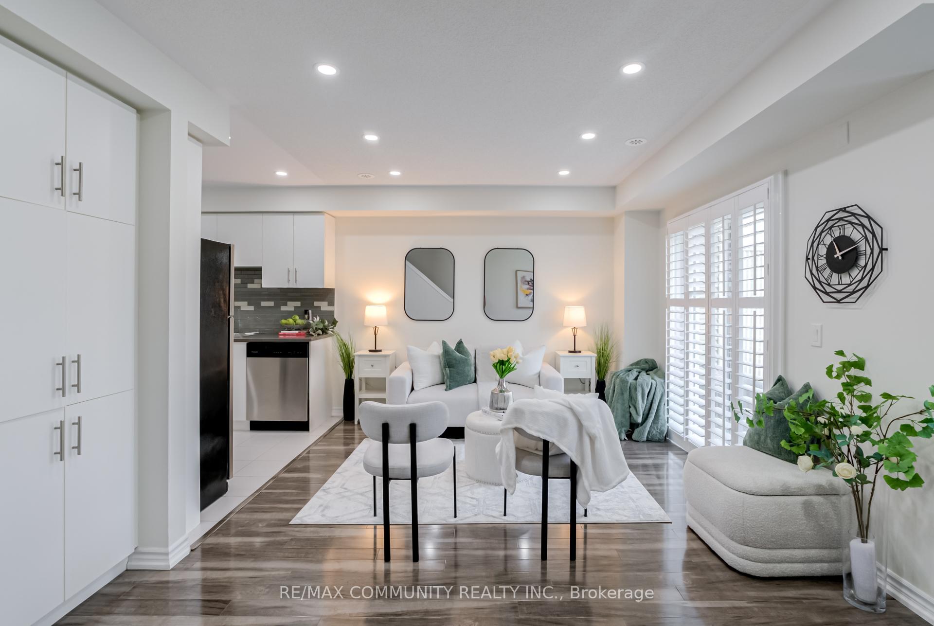 Photo 9 of 52 Nearco Crescent, Oshawa, Windfields — HOMEH