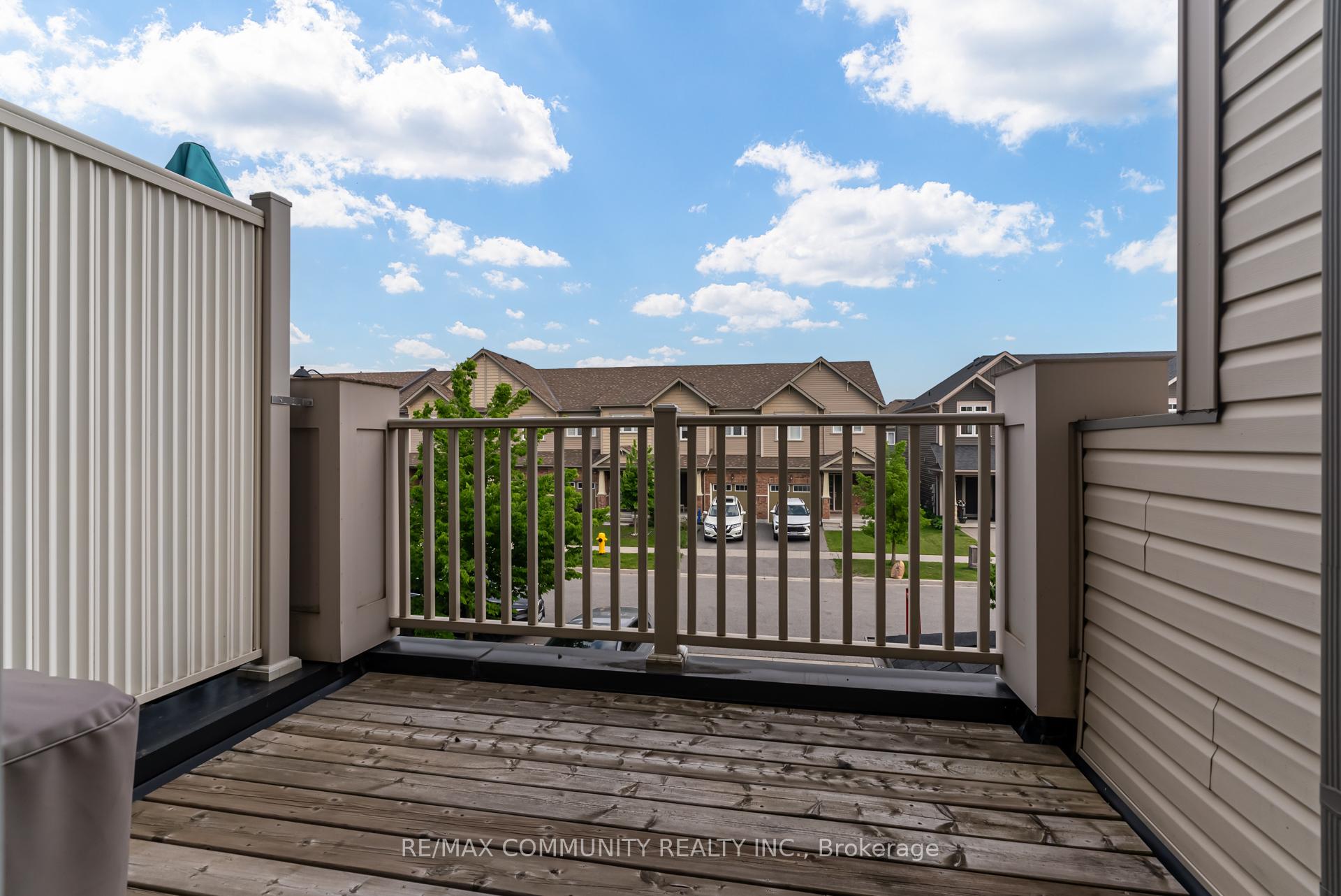 Photo 26 of 52 Nearco Crescent, Oshawa, Windfields — HOMEH