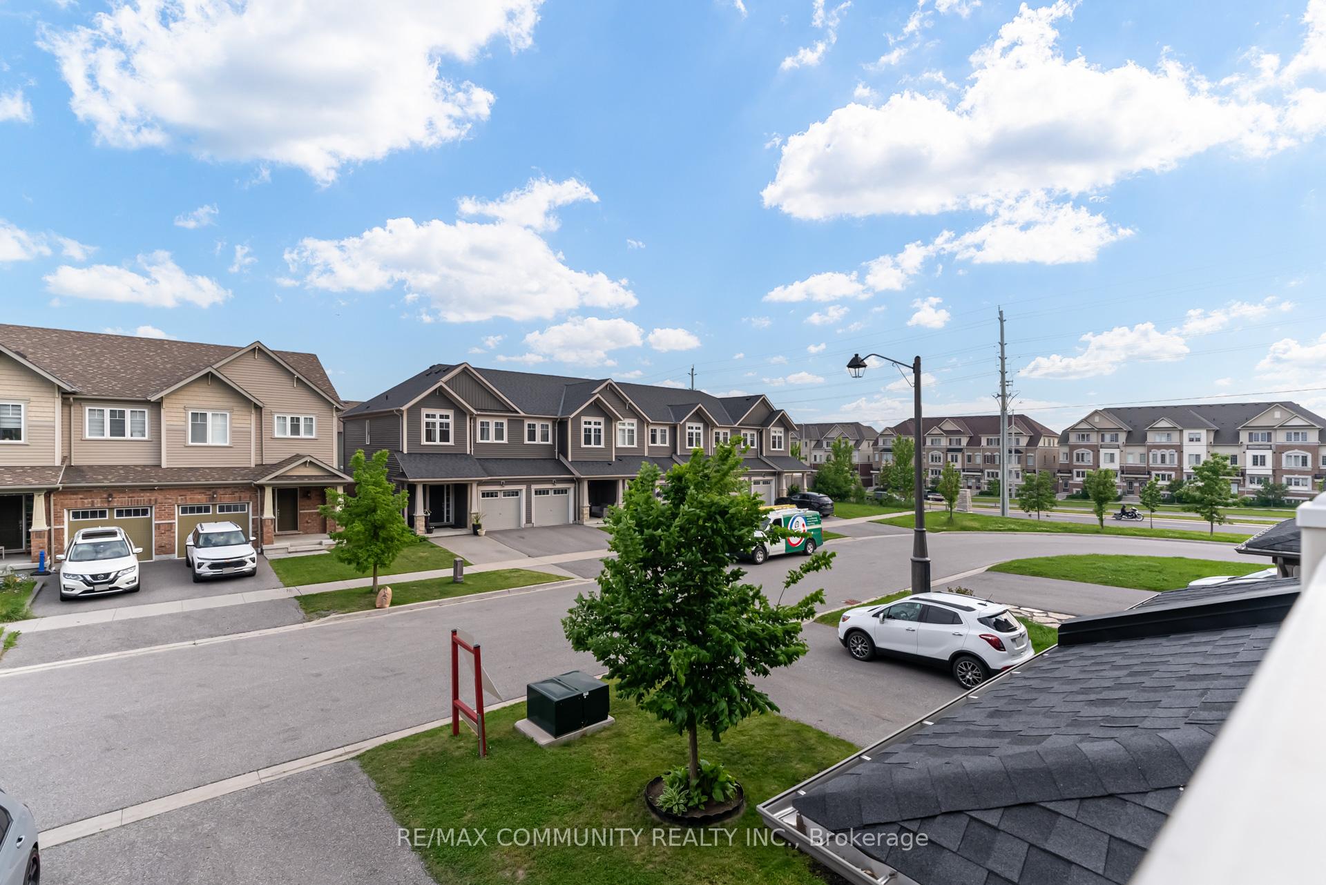 Photo 28 of 52 Nearco Crescent, Oshawa, Windfields — HOMEH