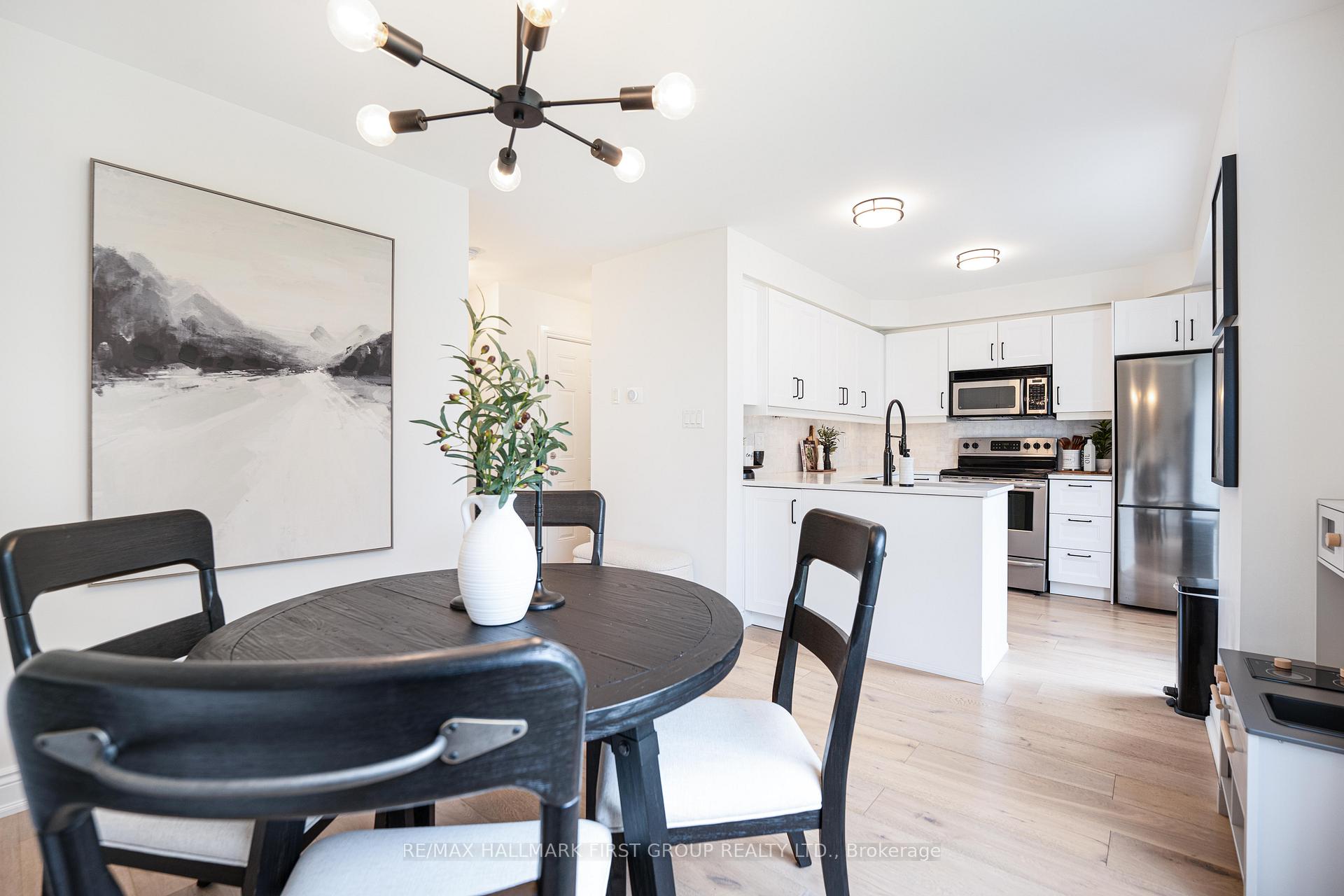 Photo 3 of 10 Stillwell Lane, Clarington, Newcastle — HOMEH
