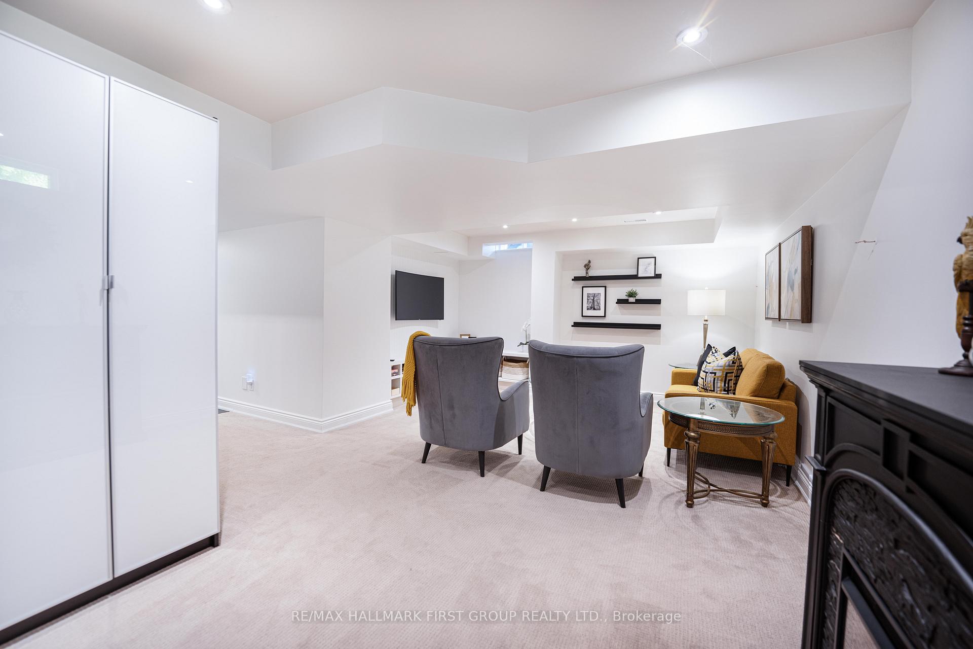 Photo 17 of 10 Stillwell Lane, Clarington, Newcastle — HOMEH