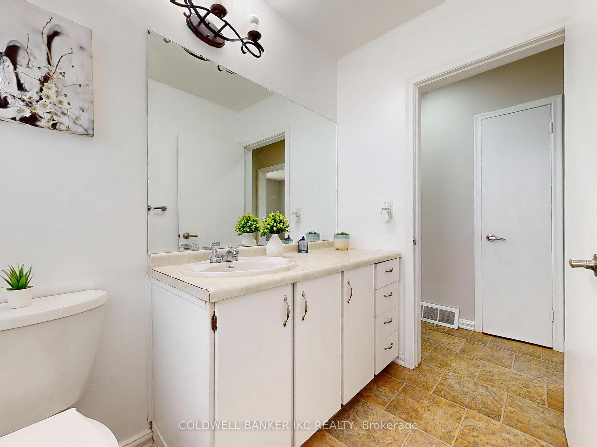 Photo 20 of 352 Phillip Murray Avenue, Oshawa, Lakeview — HOMEH