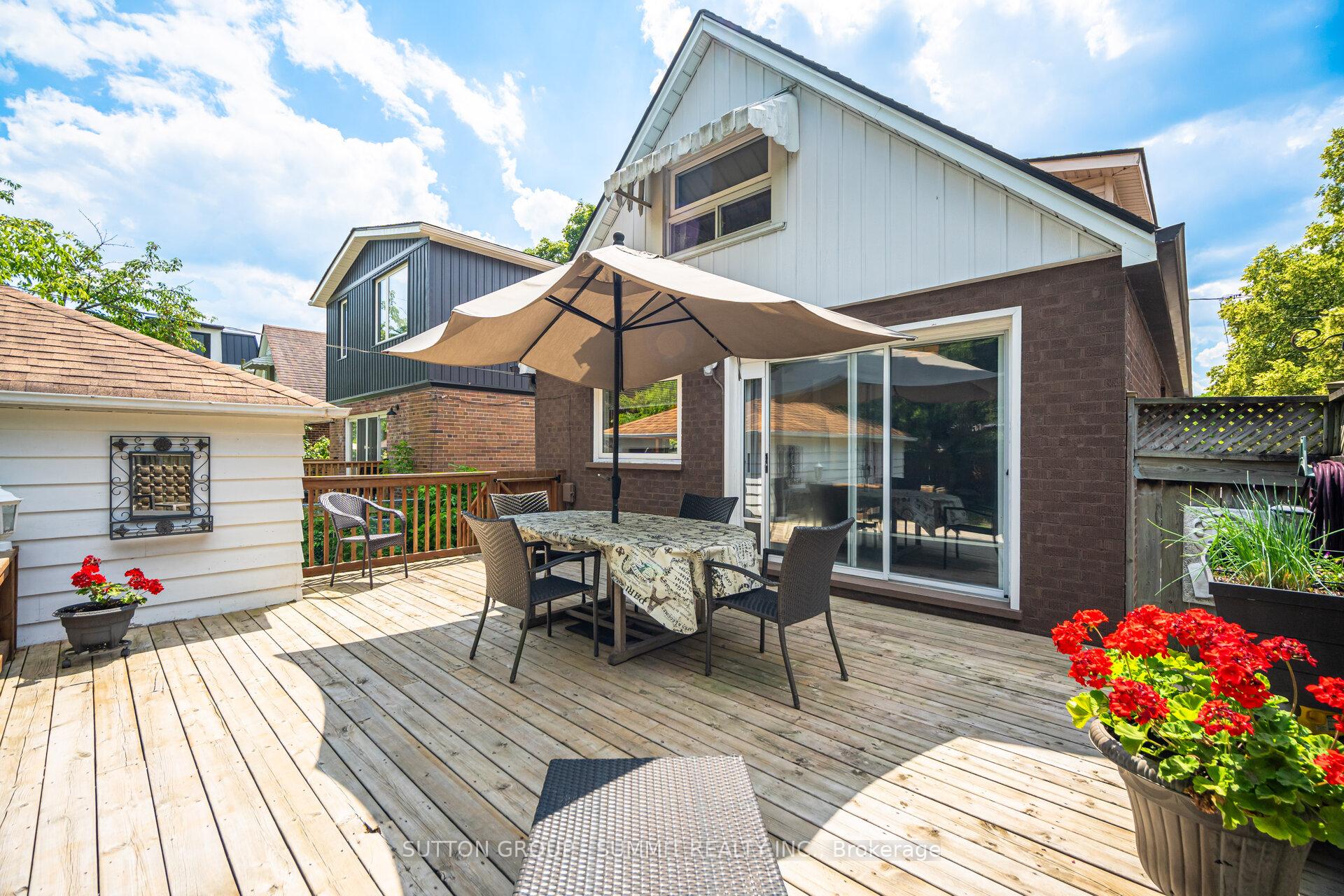 Photo 43 of 5 Norlong Boulevard, Toronto, East York — HOMEH