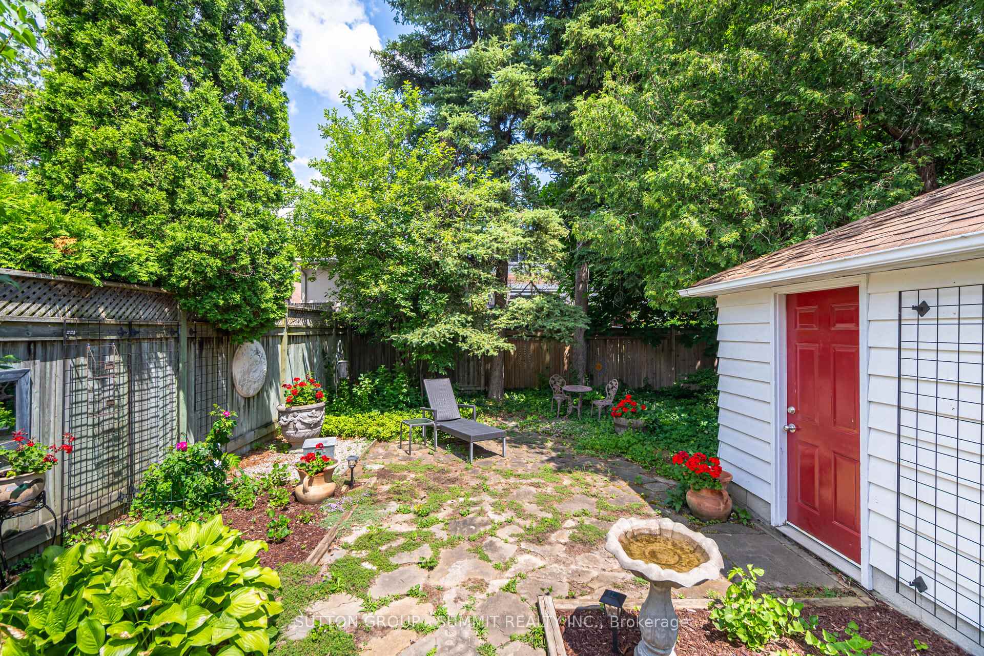 Photo 42 of 5 Norlong Boulevard, Toronto, East York — HOMEH