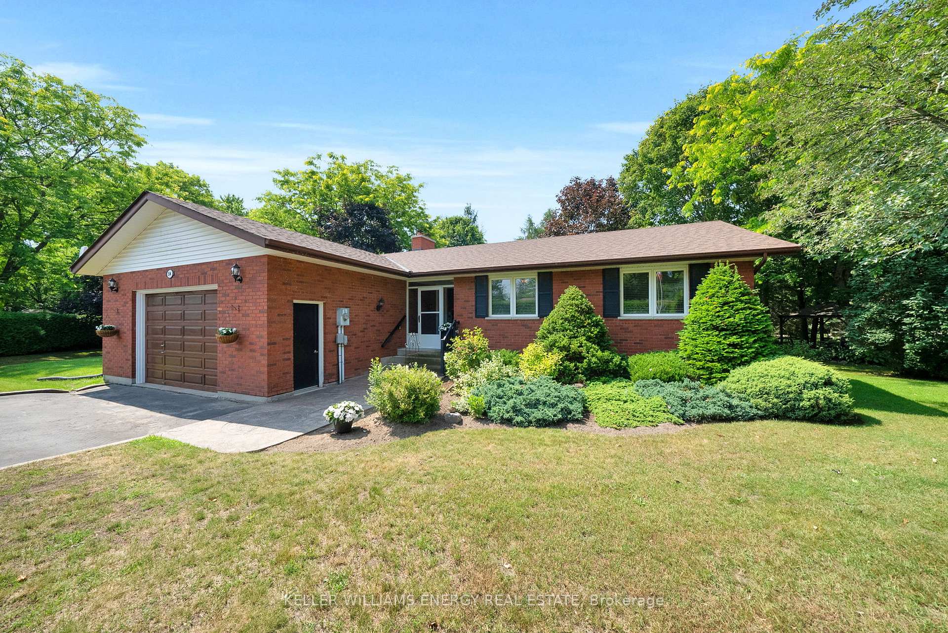 Photo 1 of 54 Irwin Road, Clarington, Orono — HOMEH