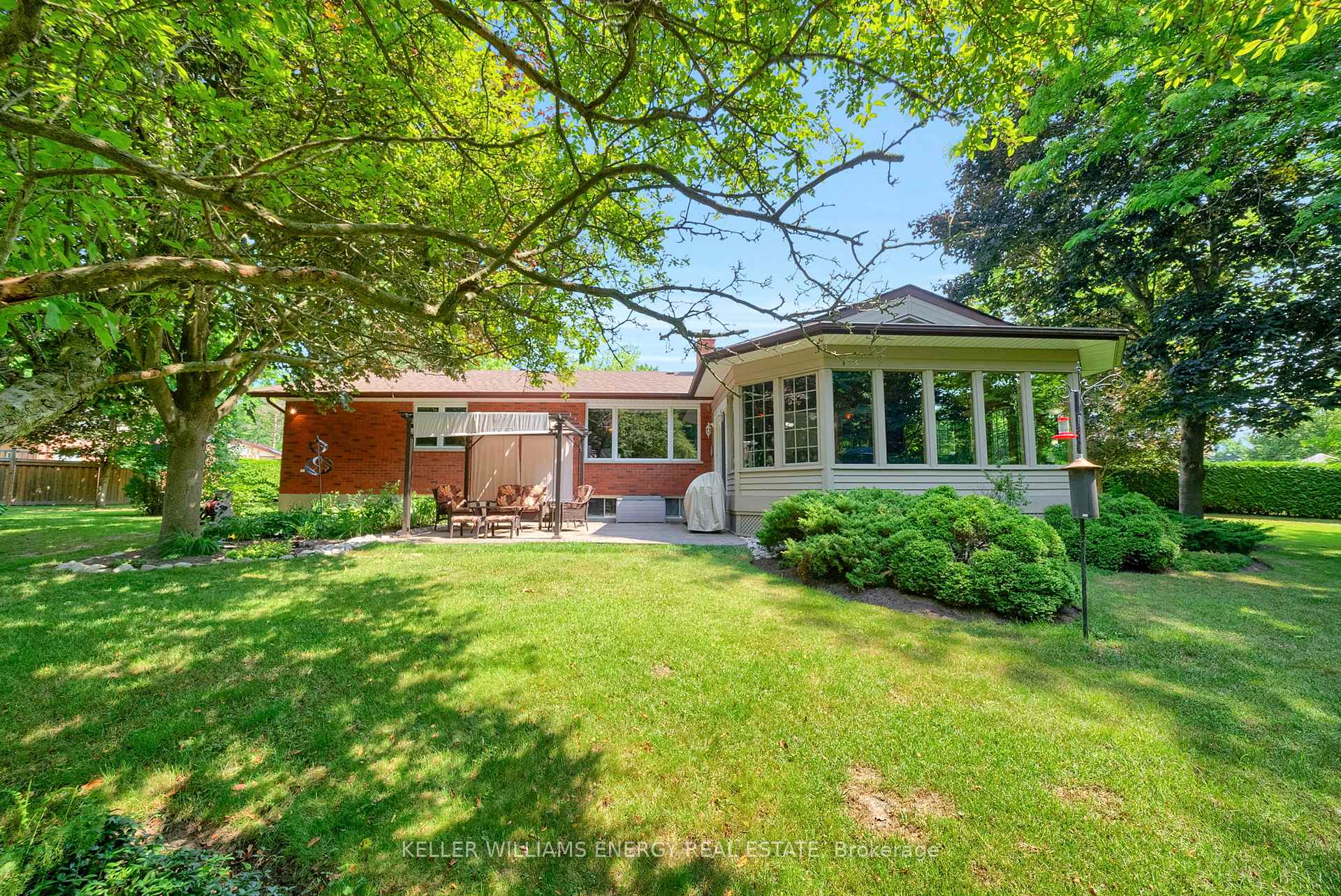 Photo 11 of 54 Irwin Road, Clarington, Orono — HOMEH