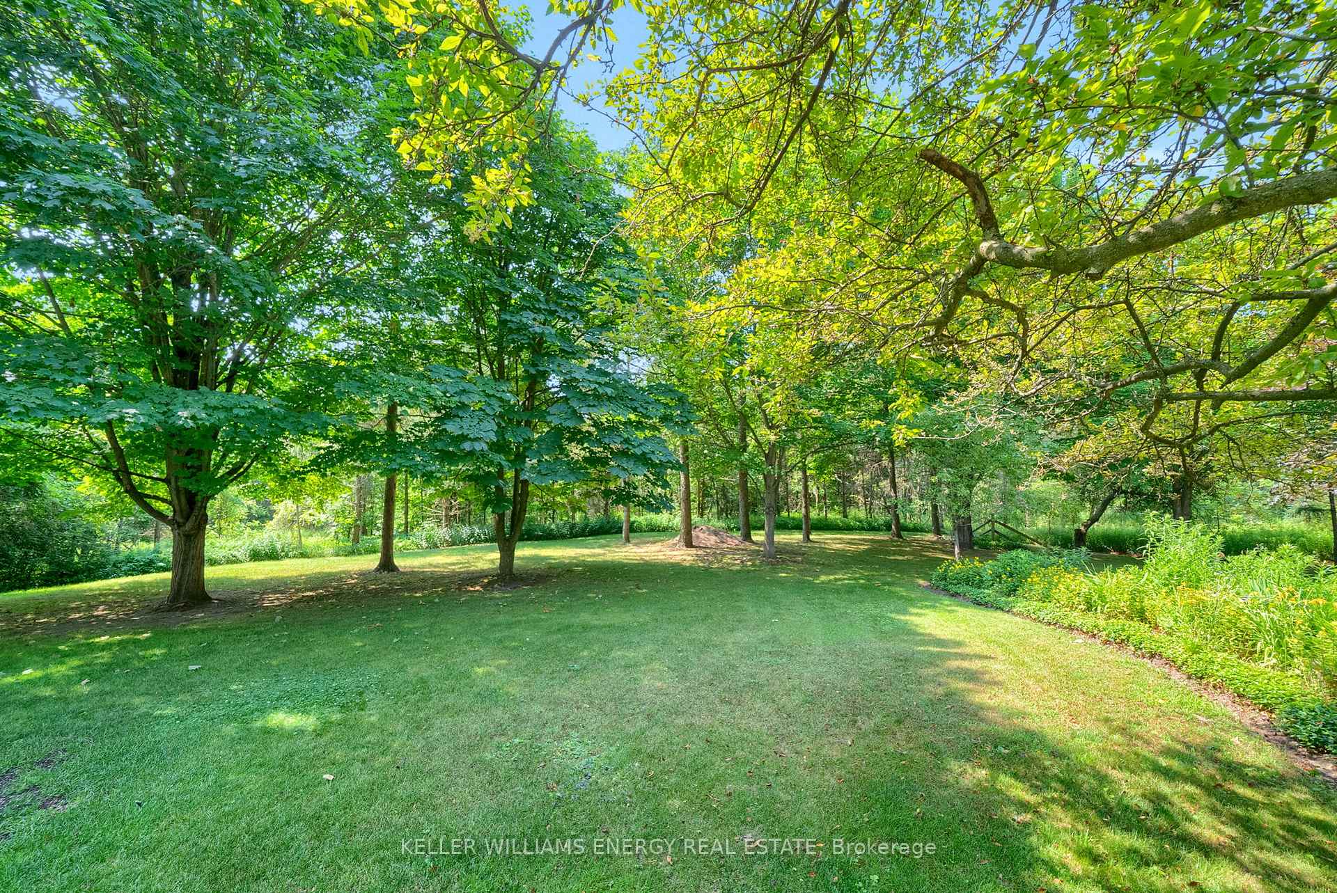 Photo 4 of 54 Irwin Road, Clarington, Orono — HOMEH