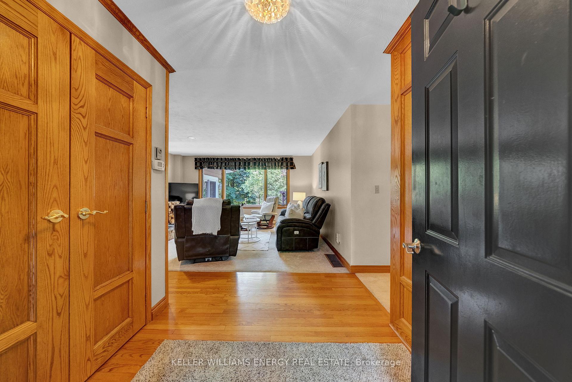 Photo 6 of 54 Irwin Road, Clarington, Orono — HOMEH