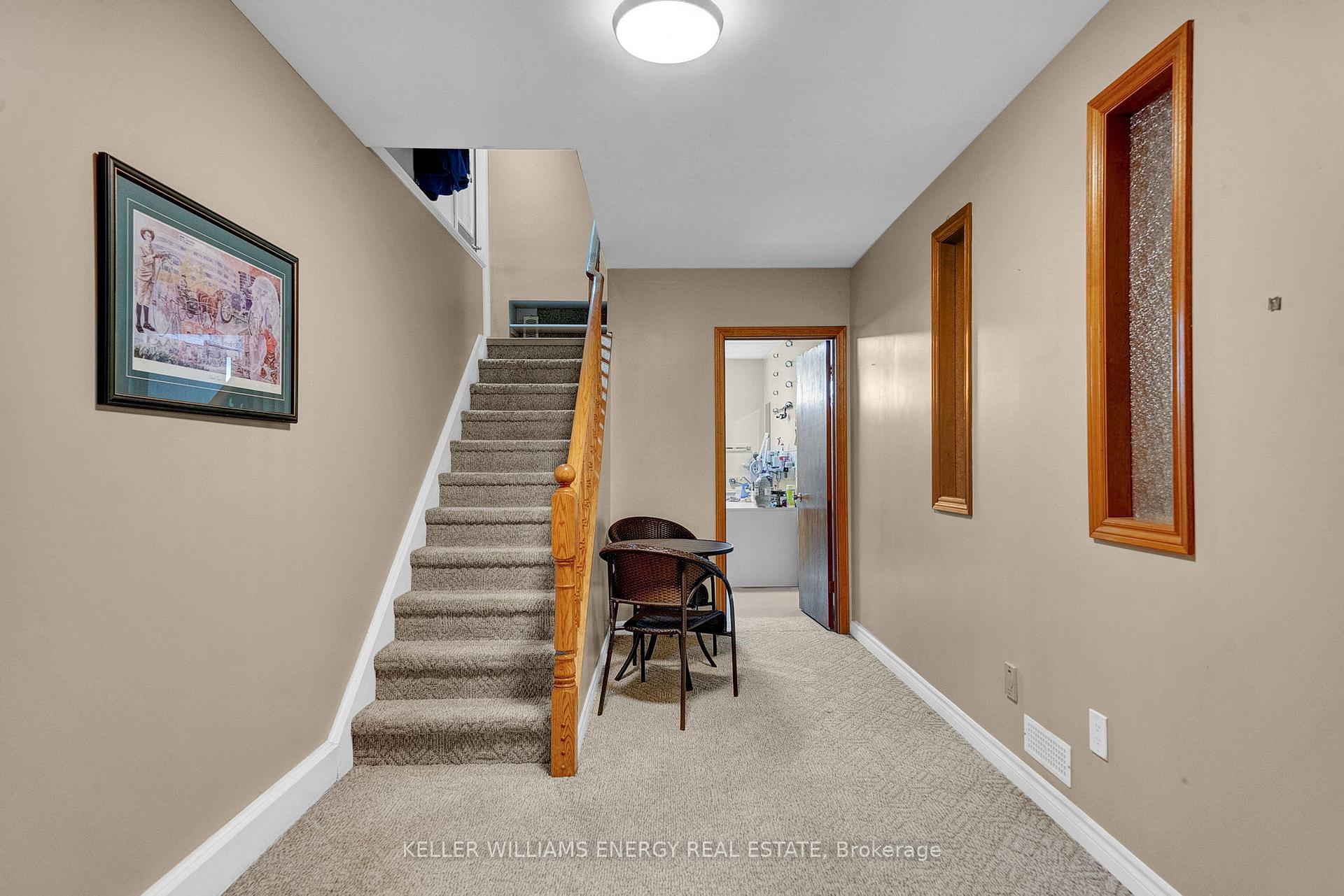 Photo 37 of 54 Irwin Road, Clarington, Orono — HOMEH