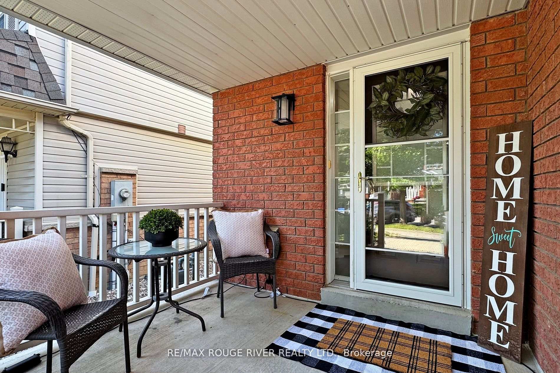 Photo 15 of 117 Brownridge Place, Whitby, Williamsburg — HOMEH