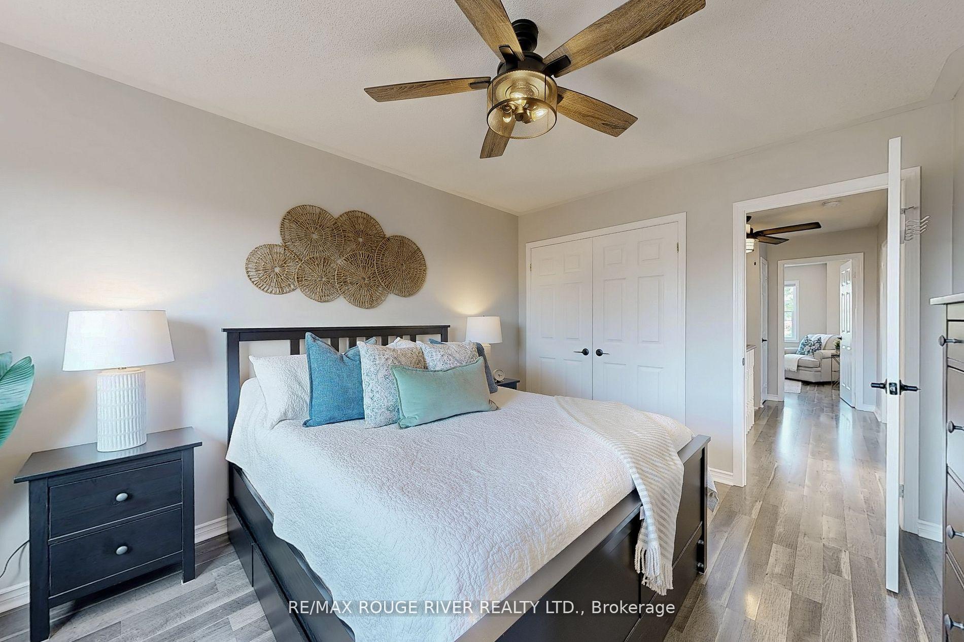 Photo 20 of 117 Brownridge Place, Whitby, Williamsburg — HOMEH