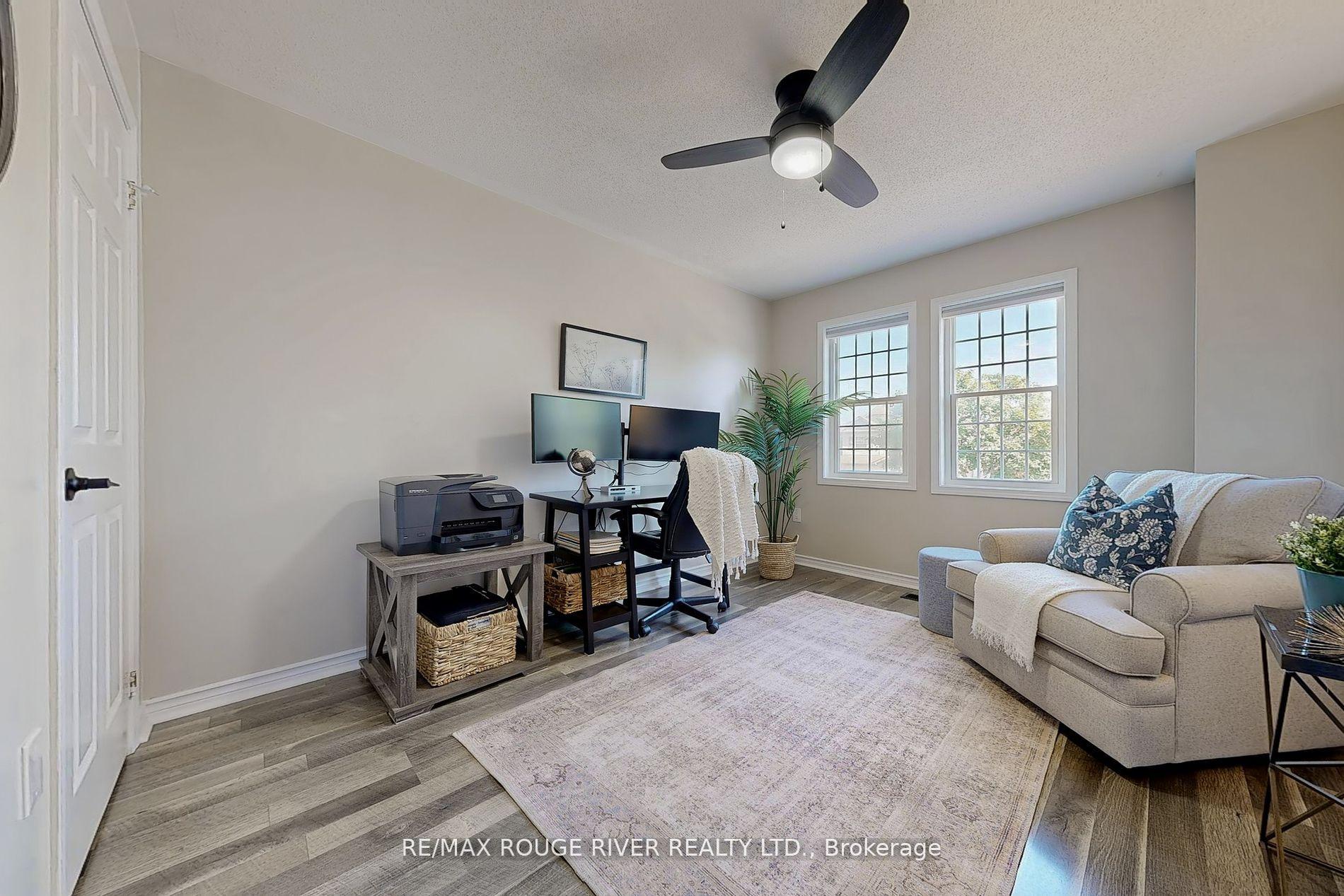 Photo 24 of 117 Brownridge Place, Whitby, Williamsburg — HOMEH