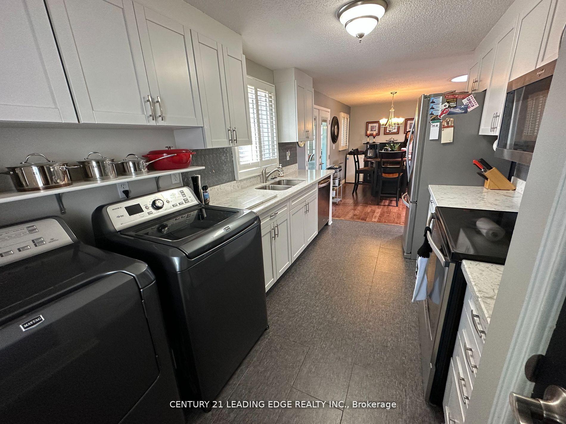 Photo 9 of 93 Wilmot Trail, Clarington, Bowmanville — HOMEH