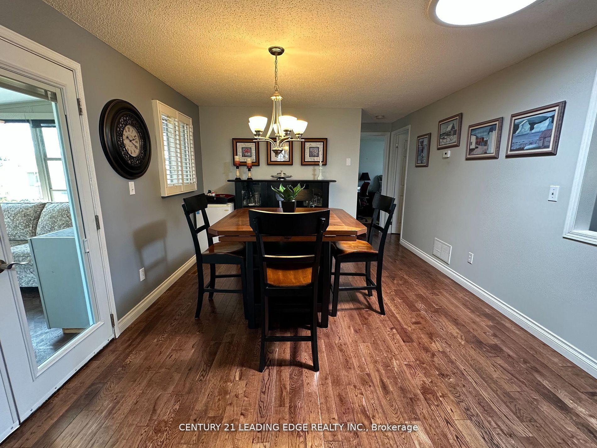 Photo 15 of 93 Wilmot Trail, Clarington, Bowmanville — HOMEH