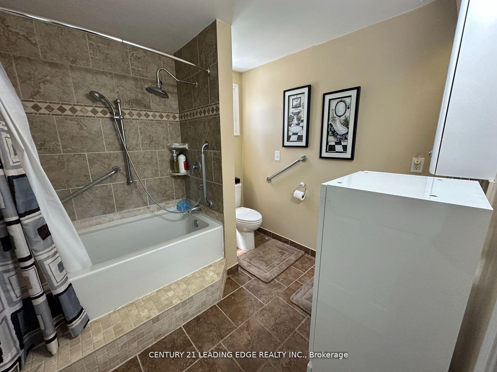 Photo 11 of 93 Wilmot Trail, Clarington, Bowmanville — HOMEH