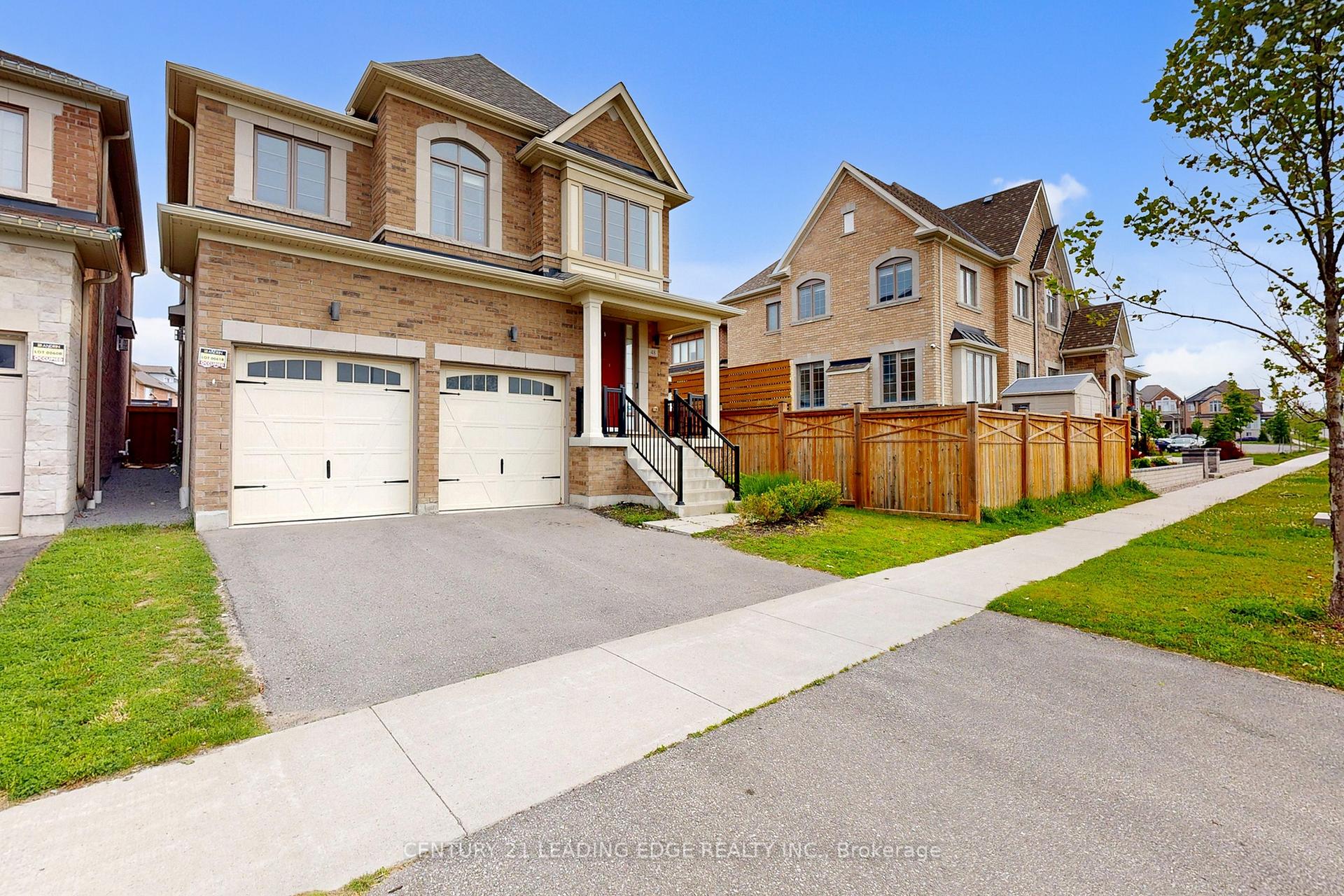 Photo 21 of 48 Micklefield Avenue, Whitby, Williamsburg — HOMEH