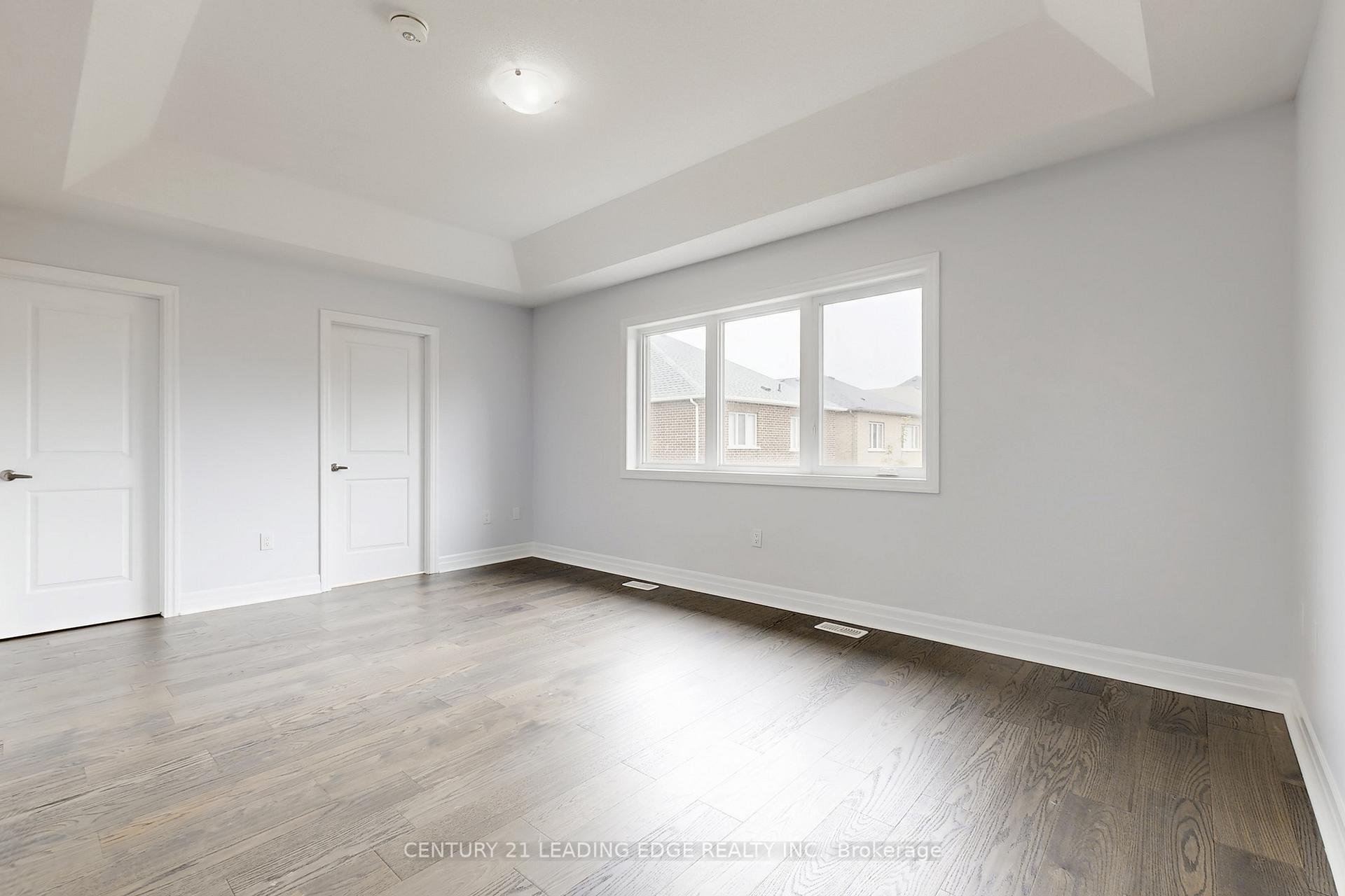 Photo 23 of 48 Micklefield Avenue, Whitby, Williamsburg — HOMEH