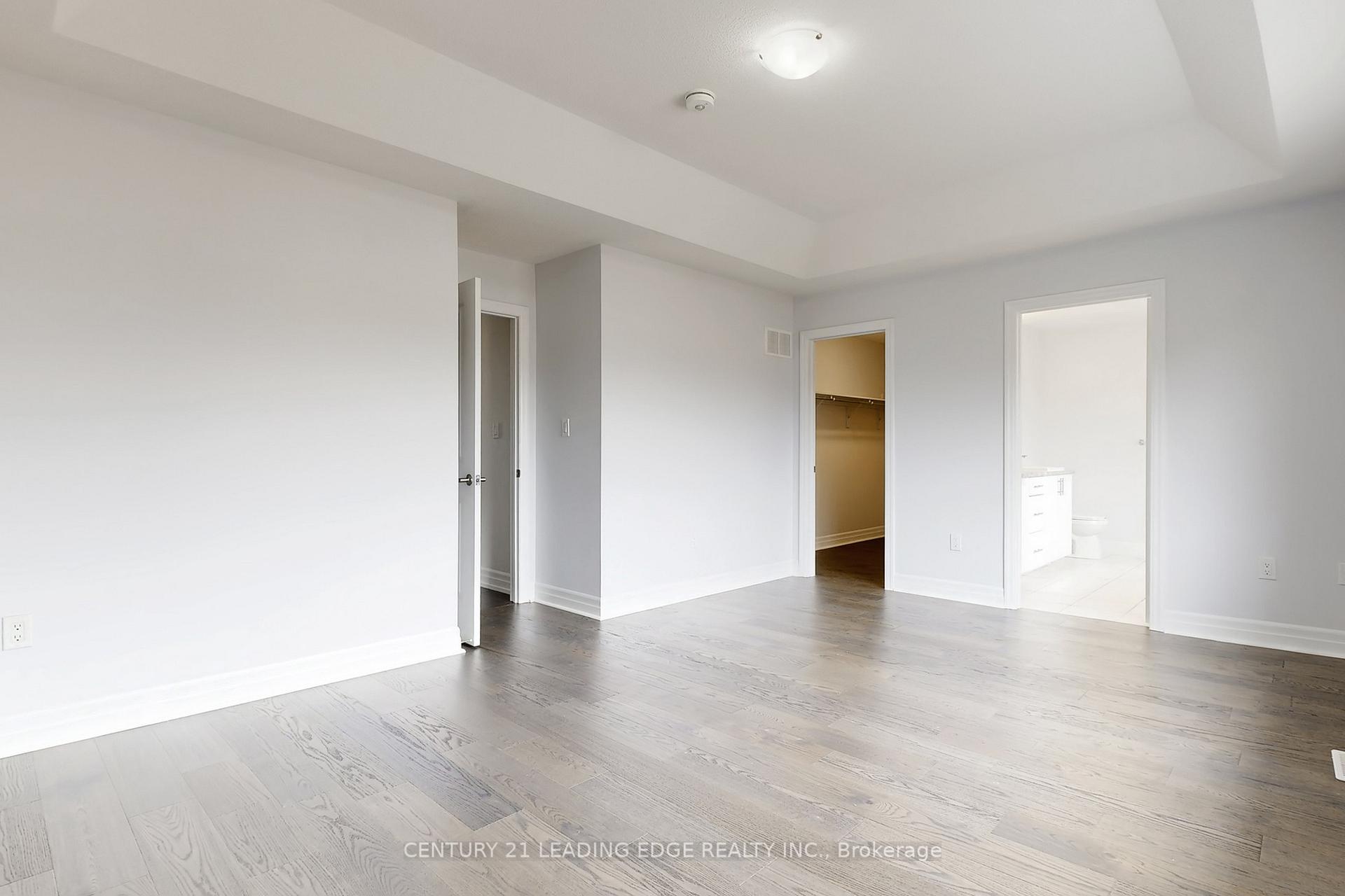 Photo 29 of 48 Micklefield Avenue, Whitby, Williamsburg — HOMEH