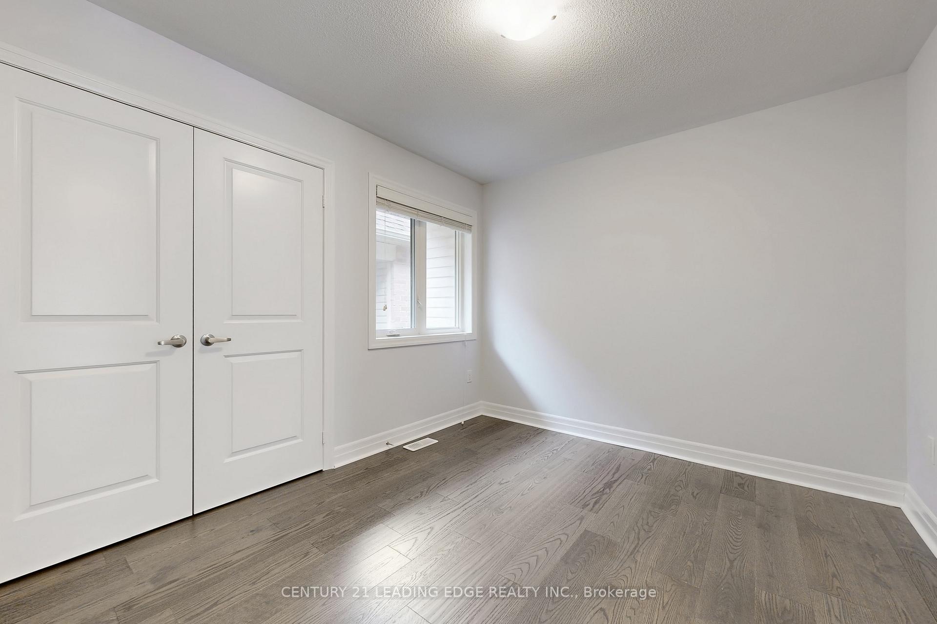 Photo 24 of 48 Micklefield Avenue, Whitby, Williamsburg — HOMEH