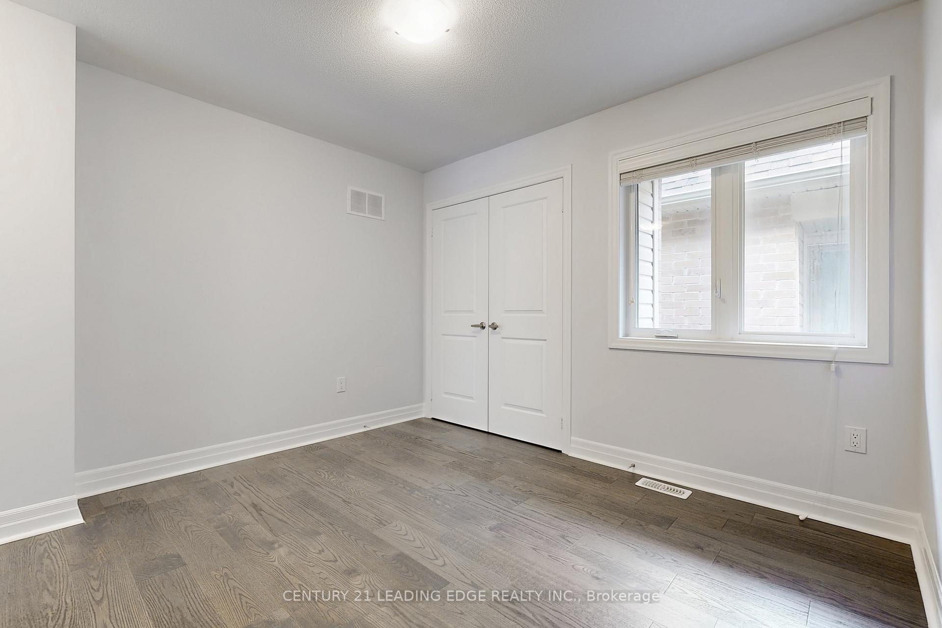 Photo 31 of 48 Micklefield Avenue, Whitby, Williamsburg — HOMEH