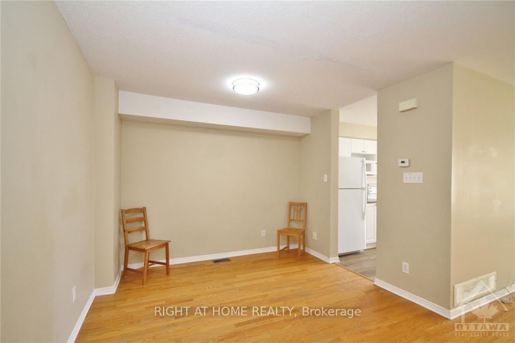 Photo 12 of 176 Claridge Drive, Ottawa, Barrhaven - Longfields — HOMEH